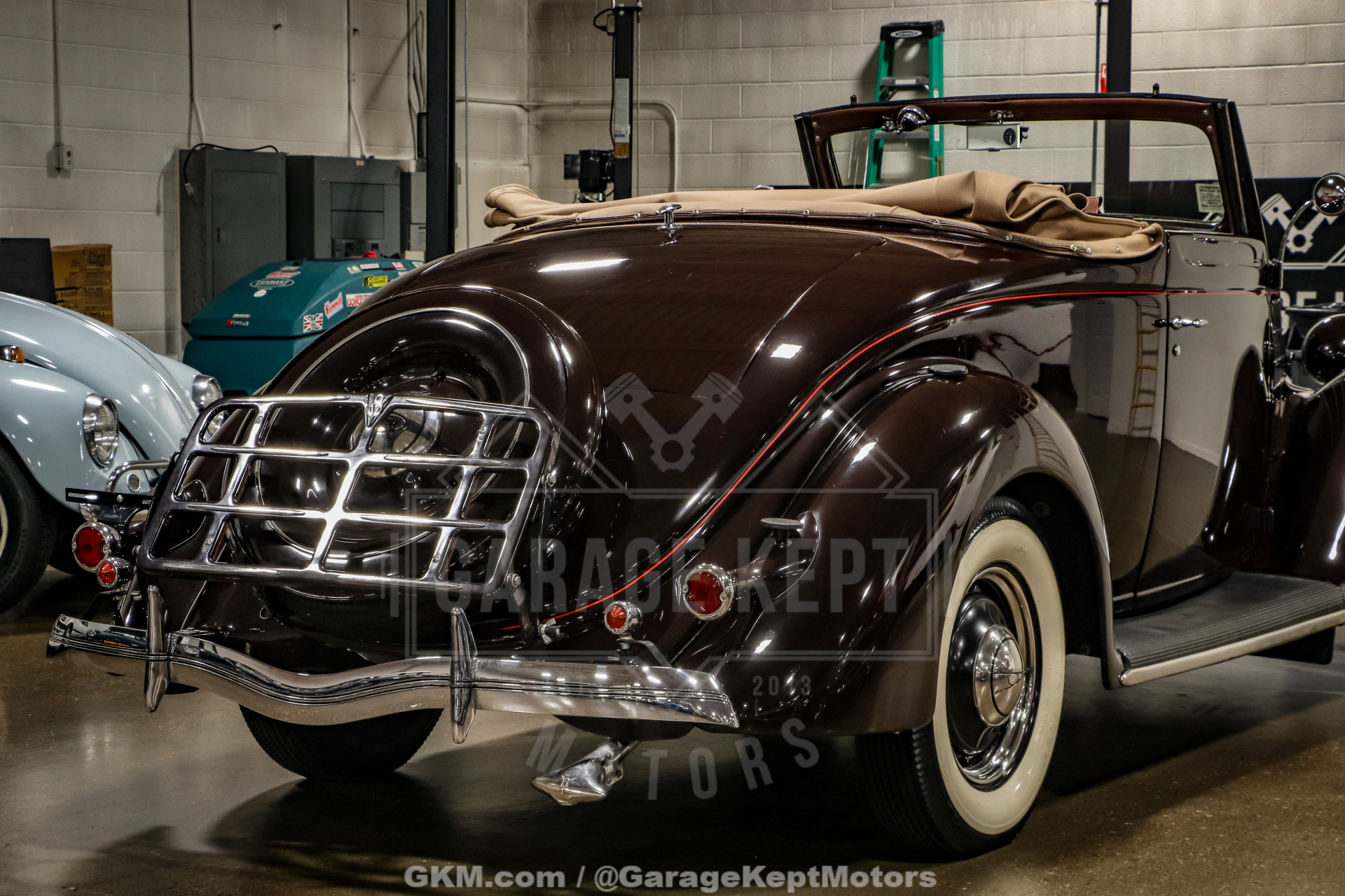 1936 Ford Cabriolet 54