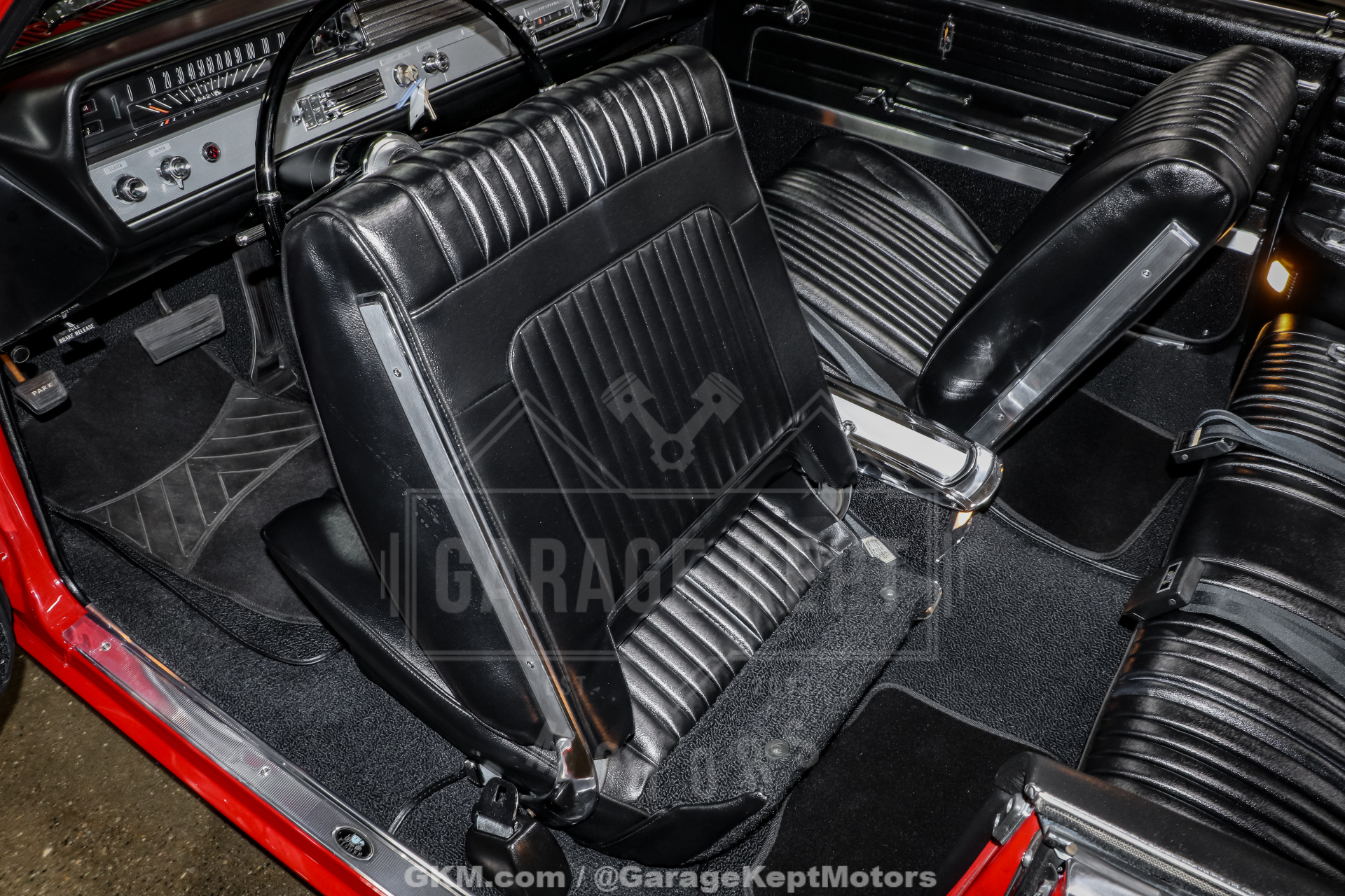 1965 Oldsmobile Cutlass 442 Convertible 103