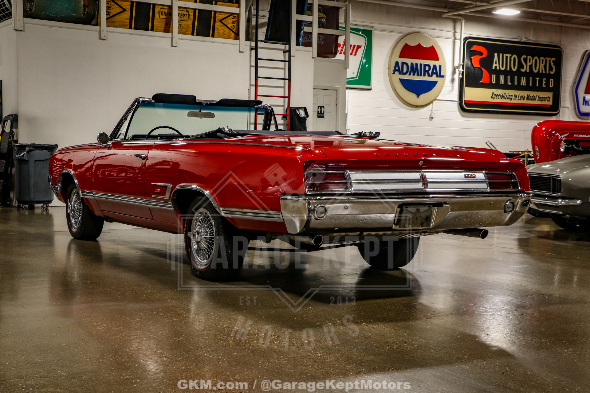 1965 Oldsmobile Cutlass 442 Convertible 22