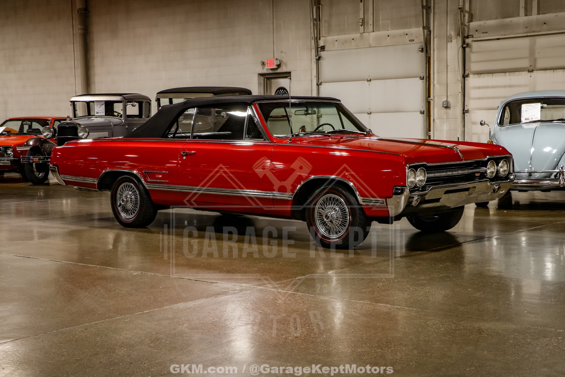 1965 Oldsmobile Cutlass 442 Convertible 3