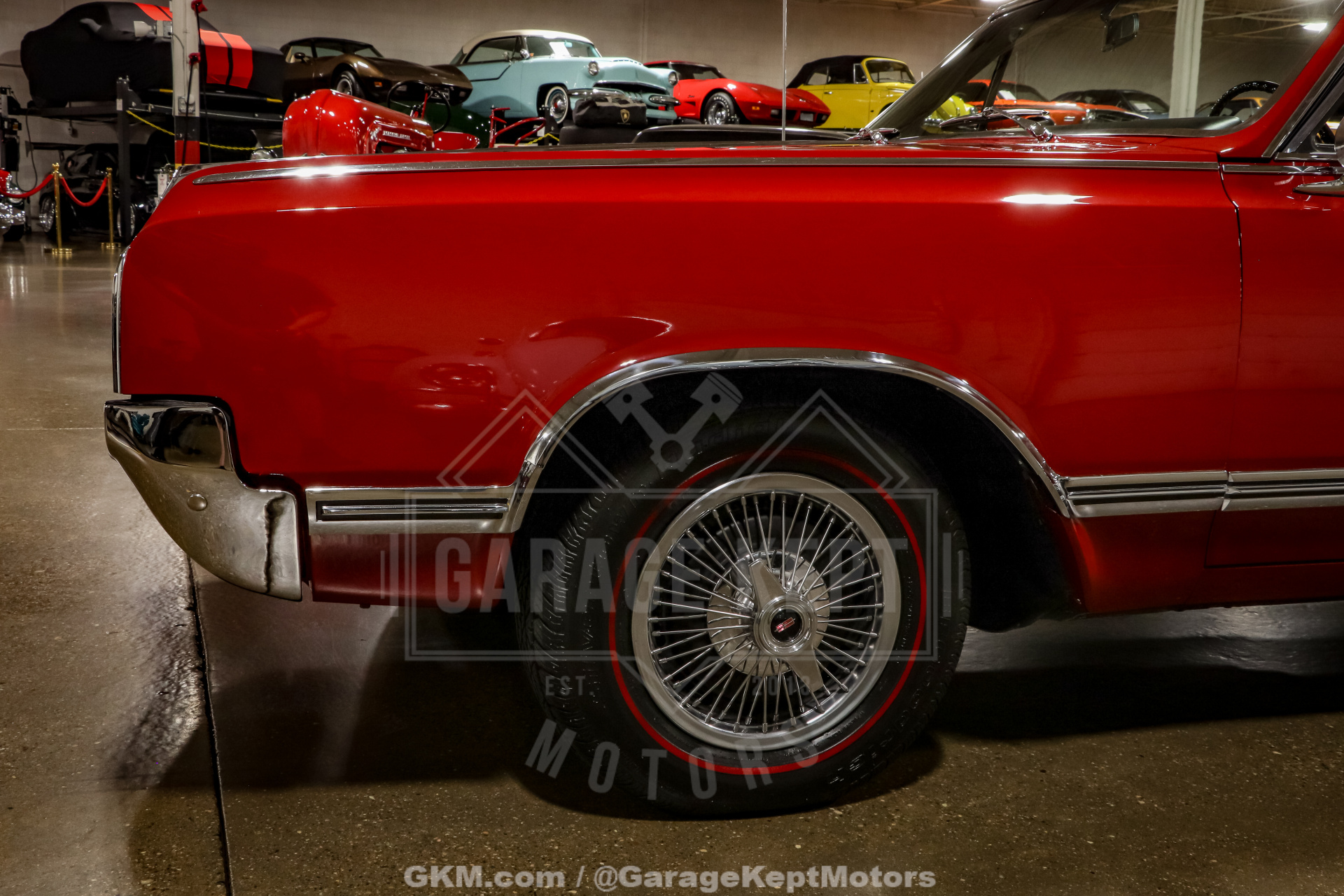 1965 Oldsmobile Cutlass 442 Convertible 40