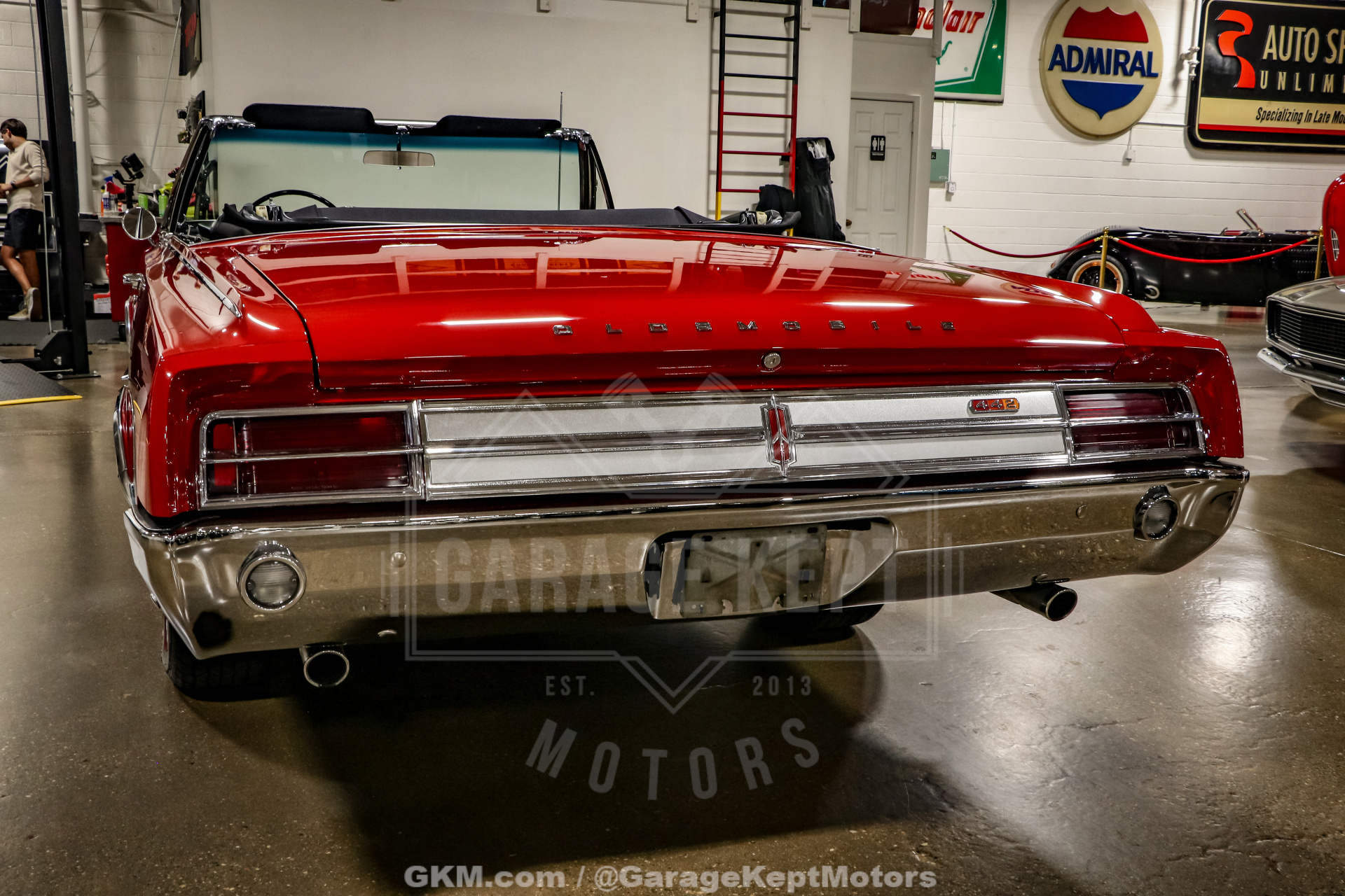 1965 Oldsmobile Cutlass 442 Convertible 49