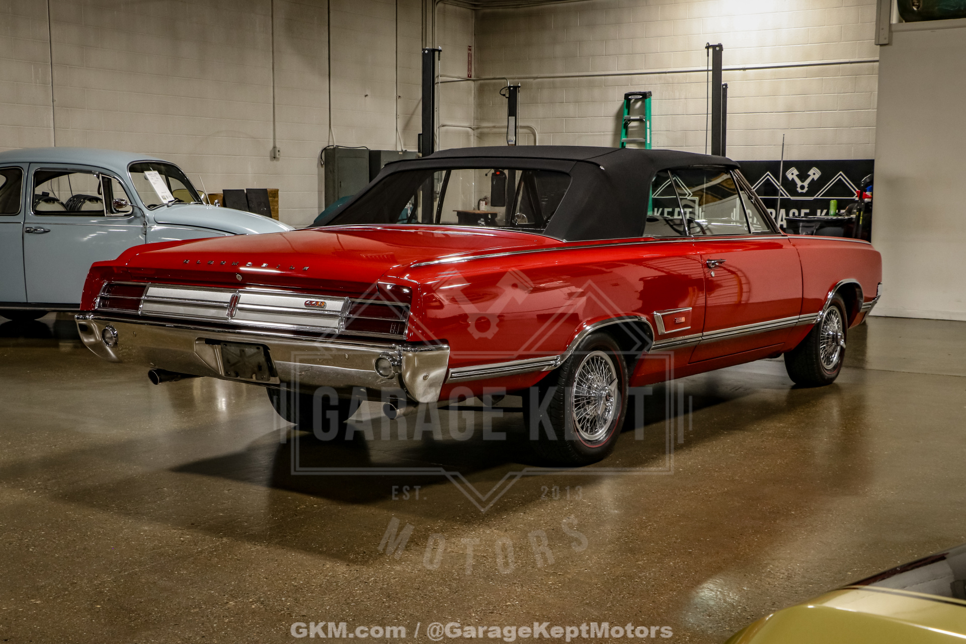1965 Oldsmobile Cutlass 442 Convertible 7