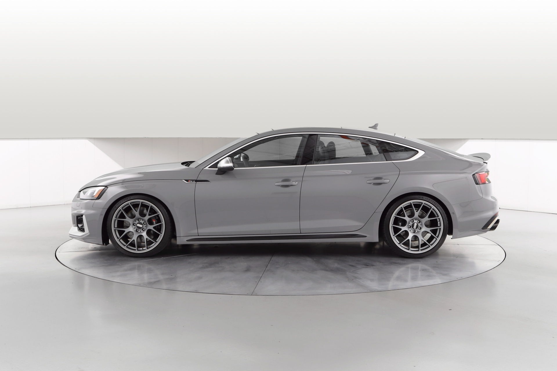 2019 Audi RS 5 Sportback 235