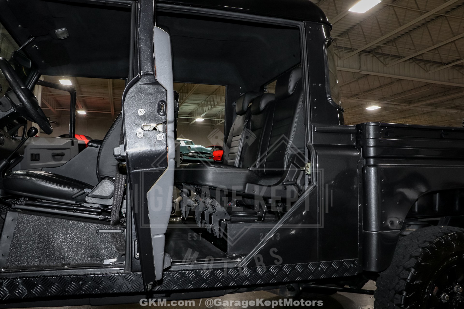 2000 Land Rover Defender 130 104