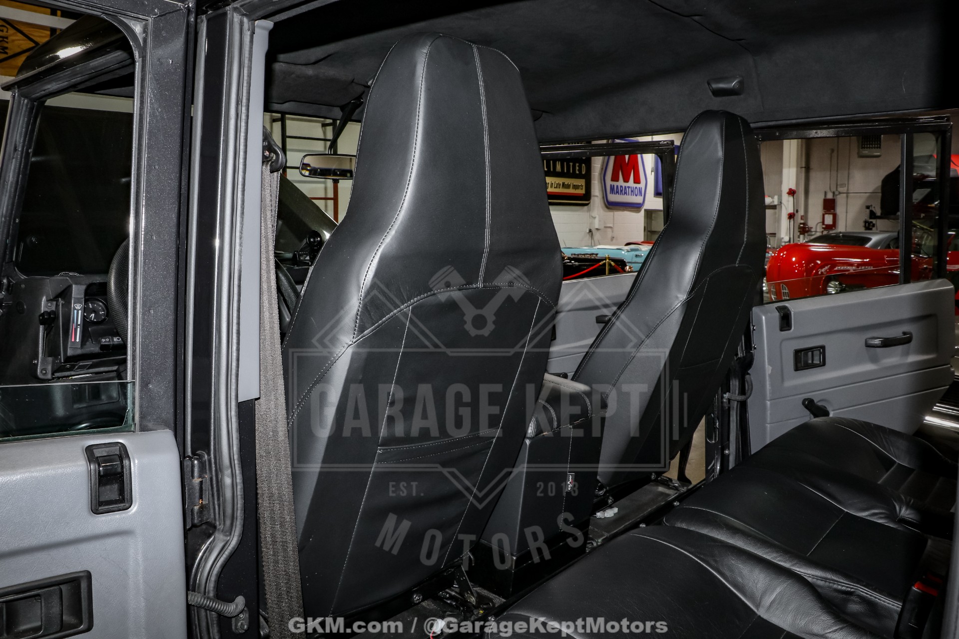 2000 Land Rover Defender 130 106