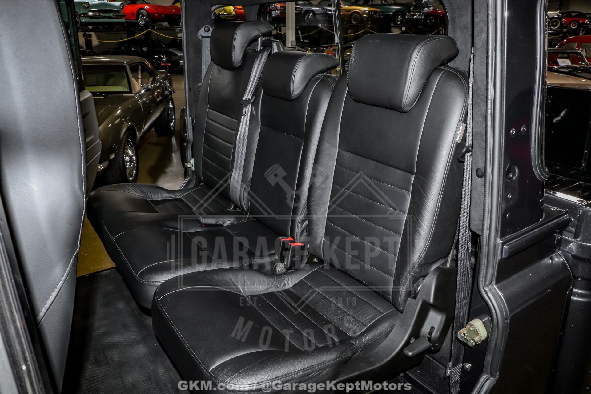 2000 Land Rover Defender 130 108