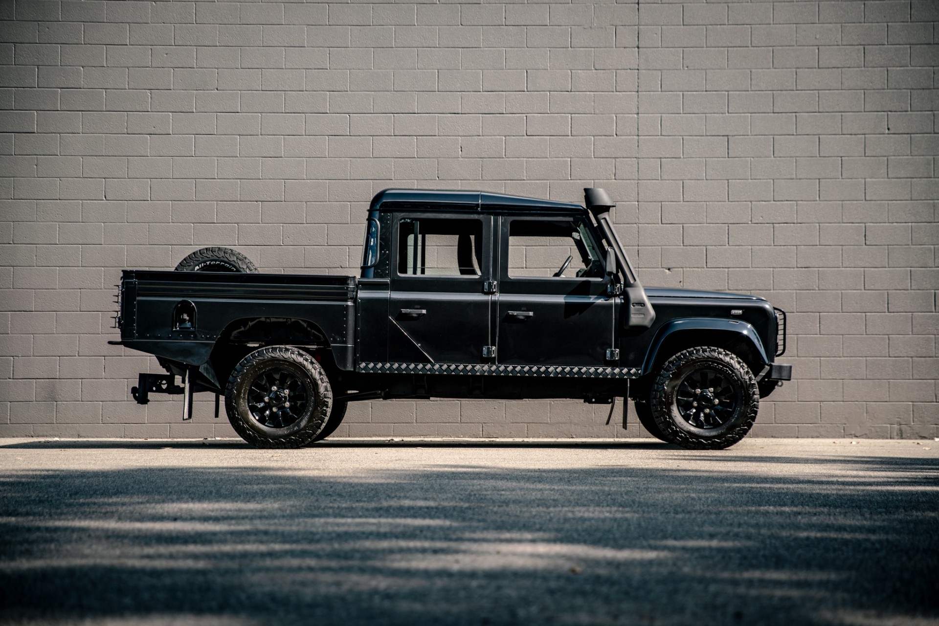 2000 Land Rover Defender 130 13