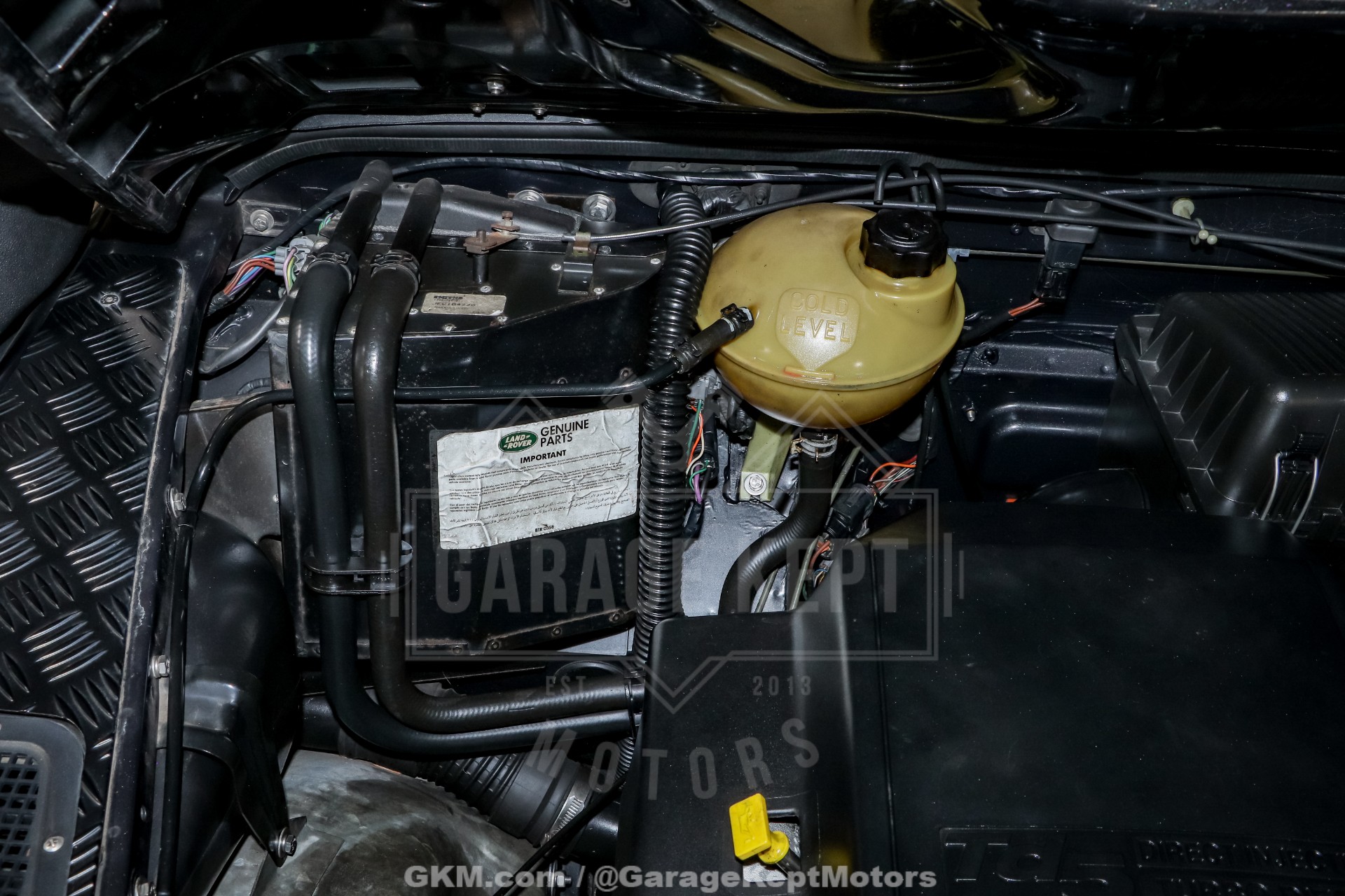 2000 Land Rover Defender 130 147