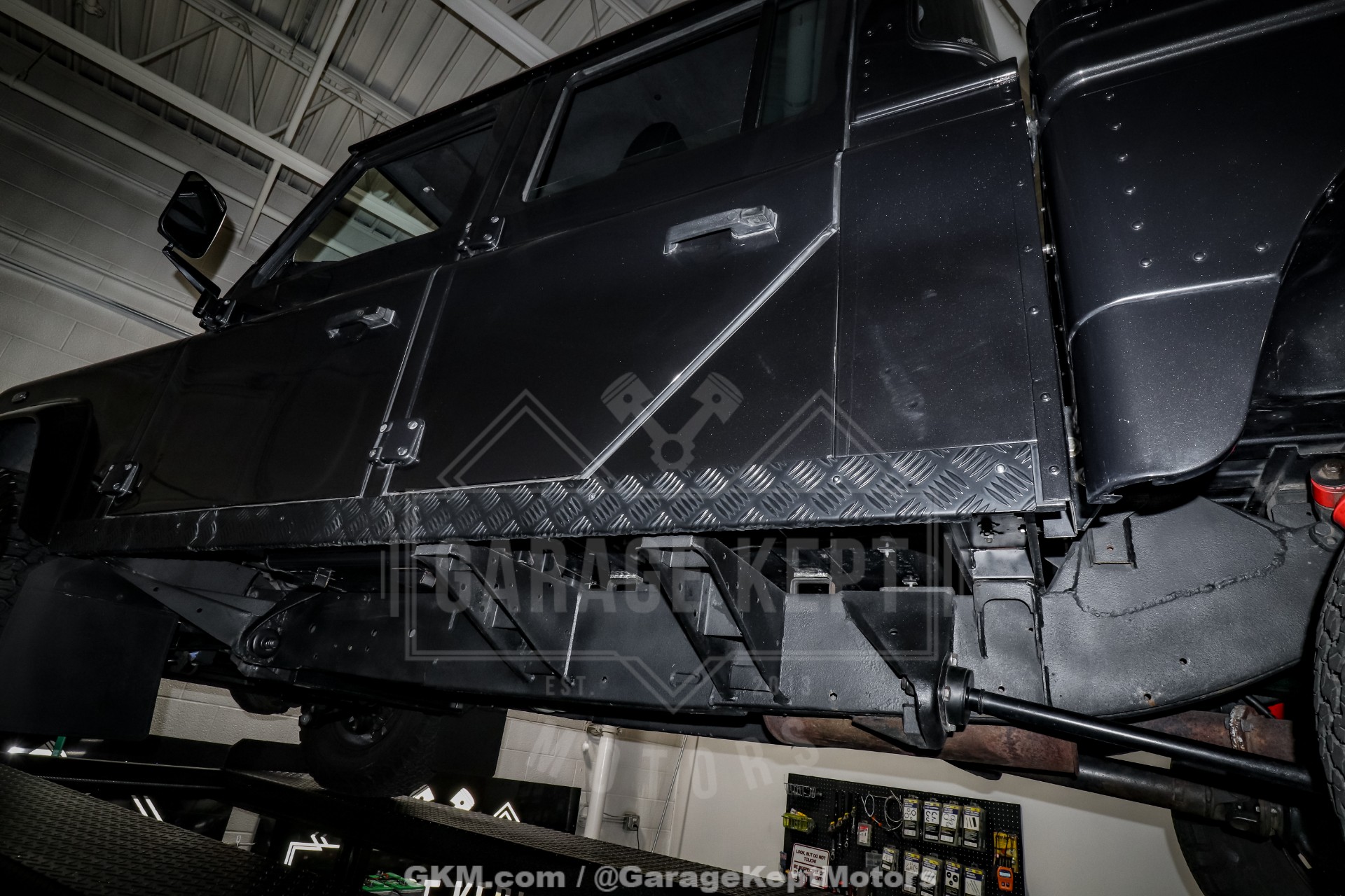 2000 Land Rover Defender 130 159