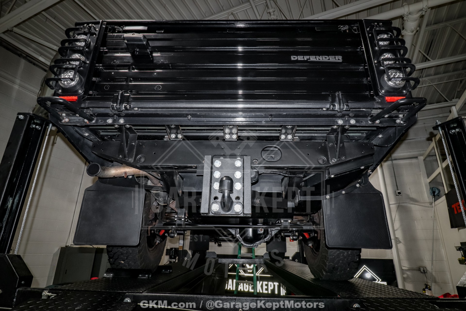 2000 Land Rover Defender 130 162