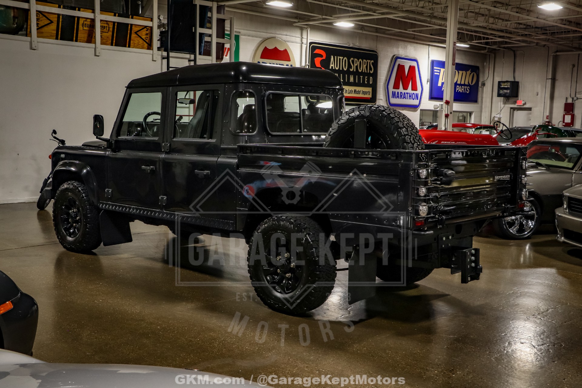 2000 Land Rover Defender 130 17