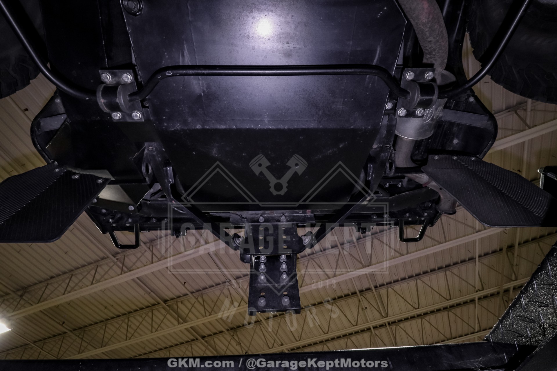2000 Land Rover Defender 130 184