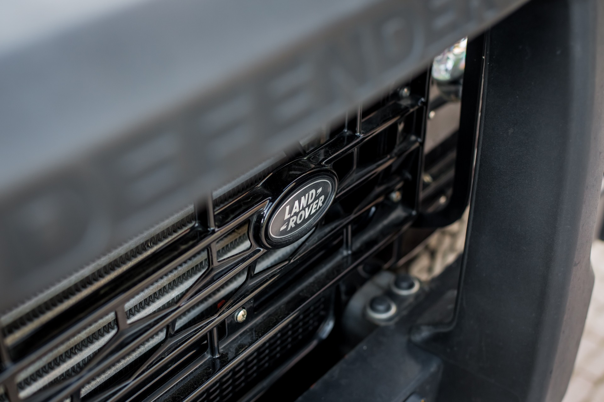 2000 Land Rover Defender 130 216