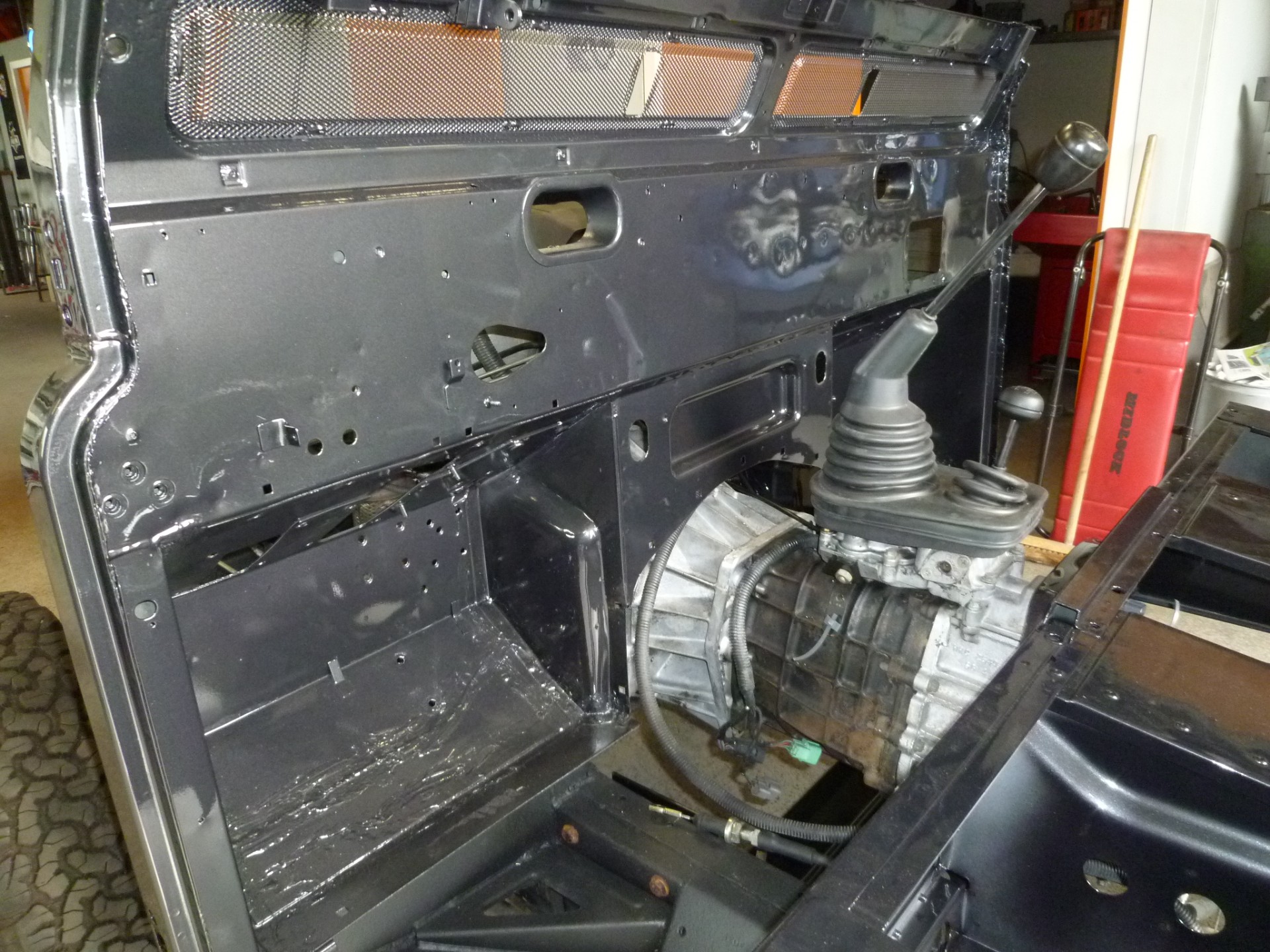 2000 Land Rover Defender 130 232