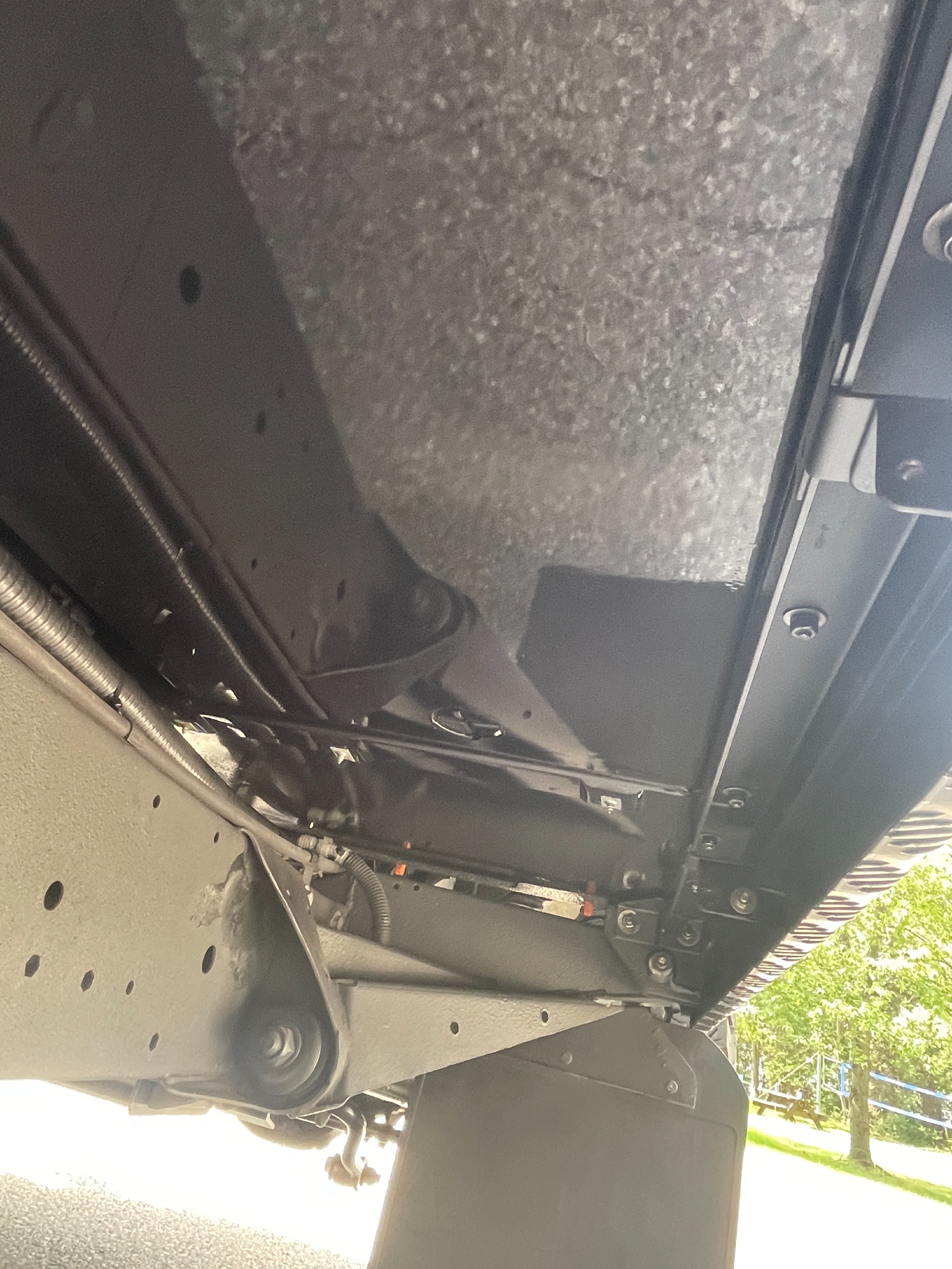2000 Land Rover Defender 130 268