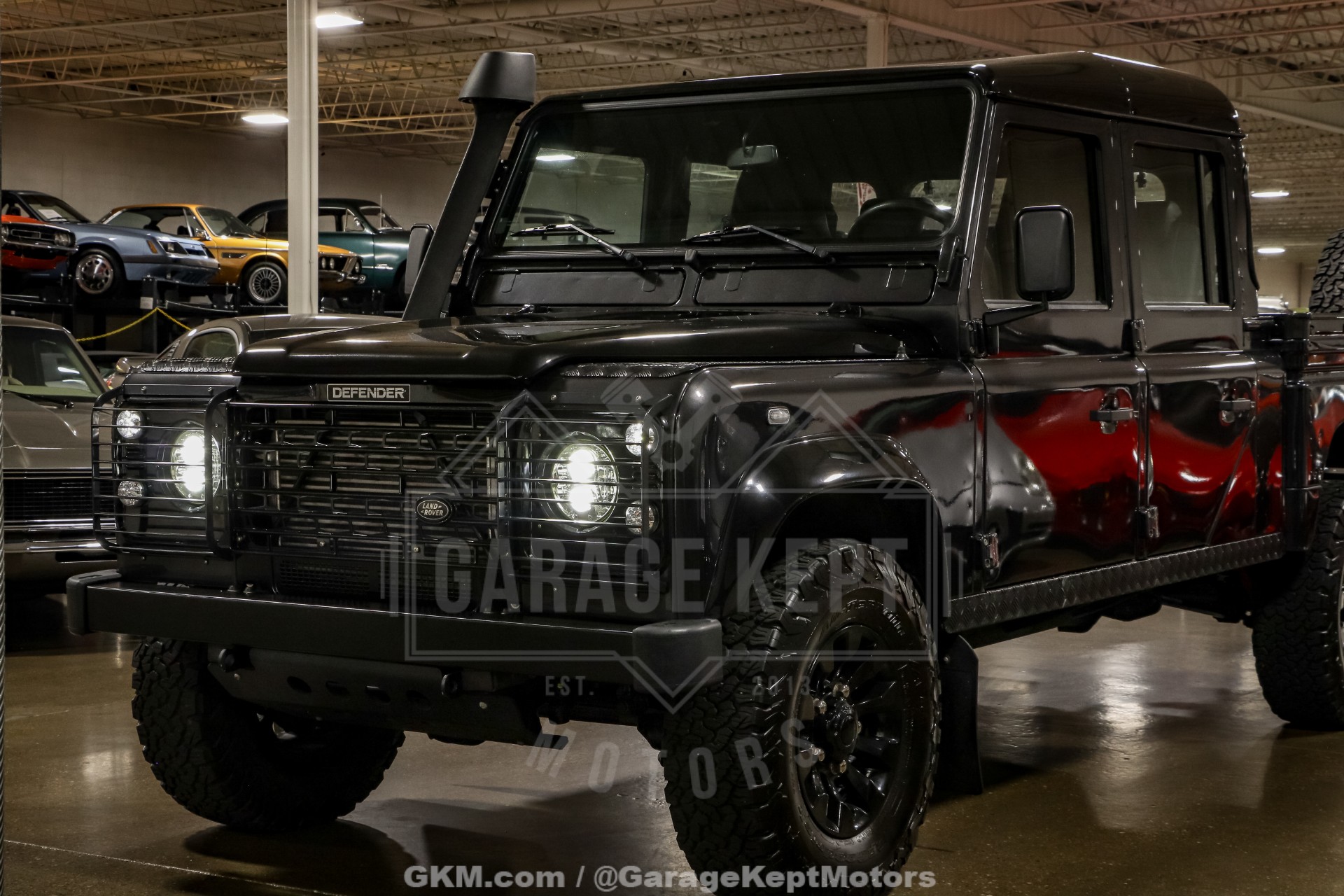 2000 Land Rover Defender 130 32