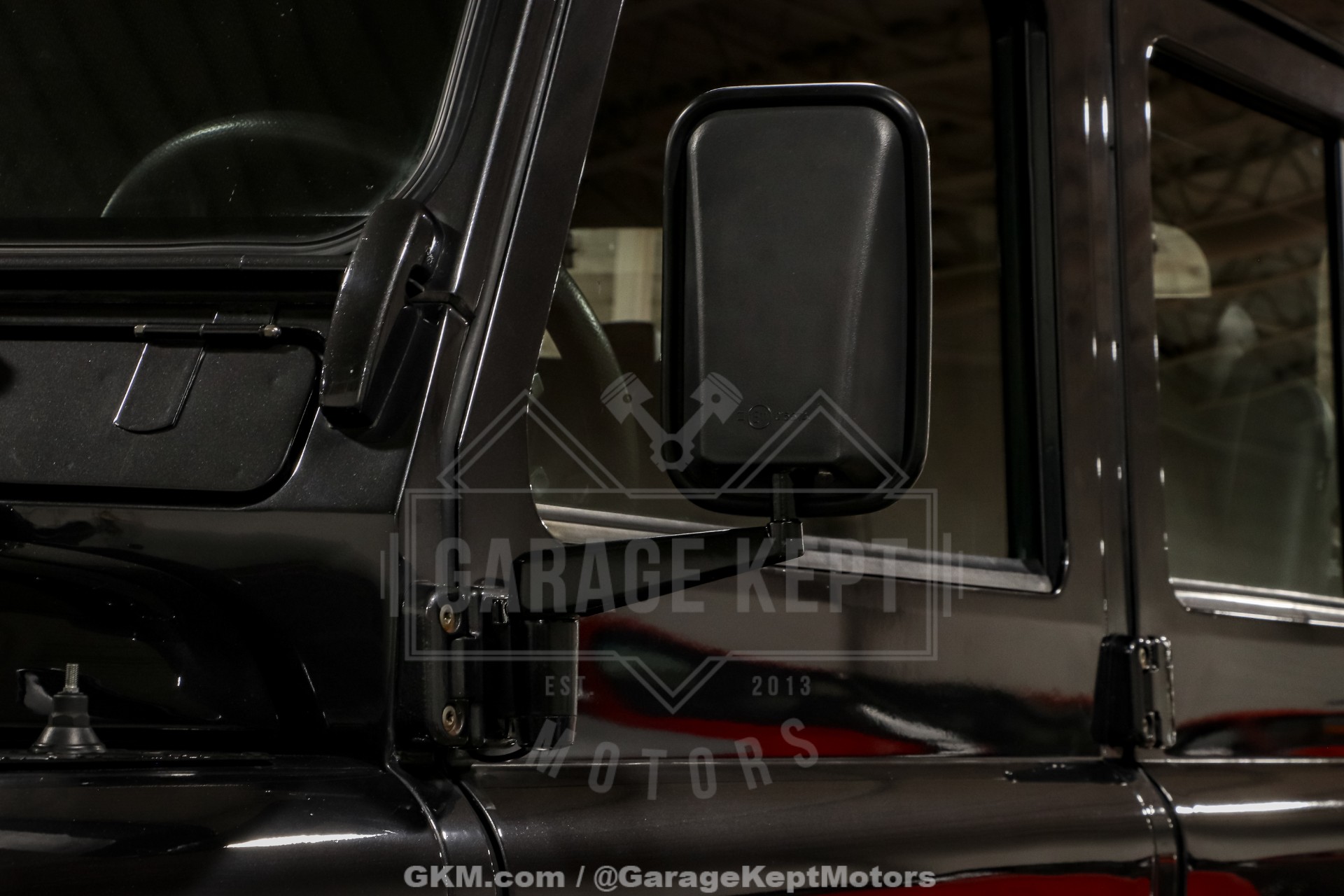 2000 Land Rover Defender 130 37