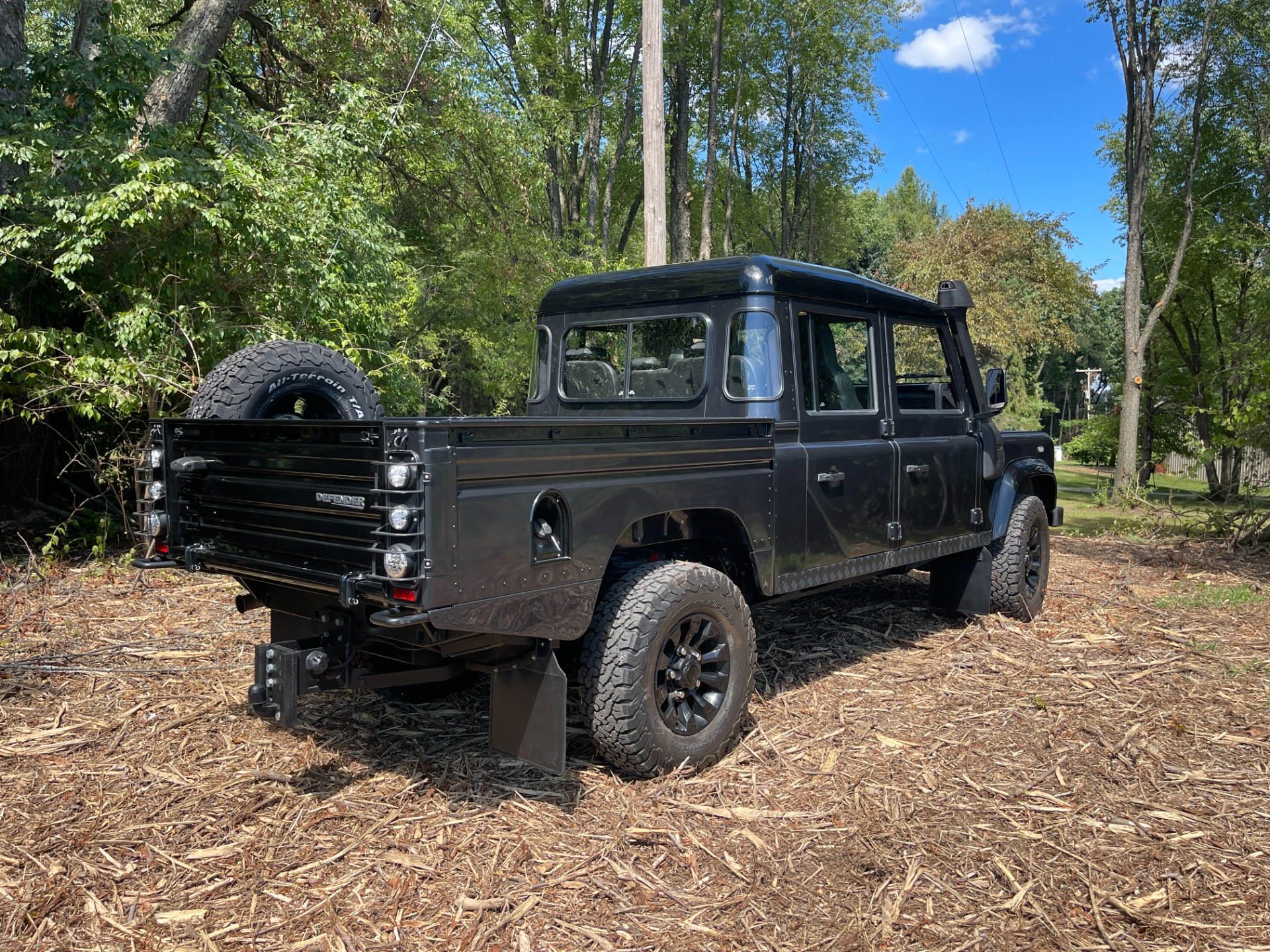 2000 Land Rover Defender 130 280