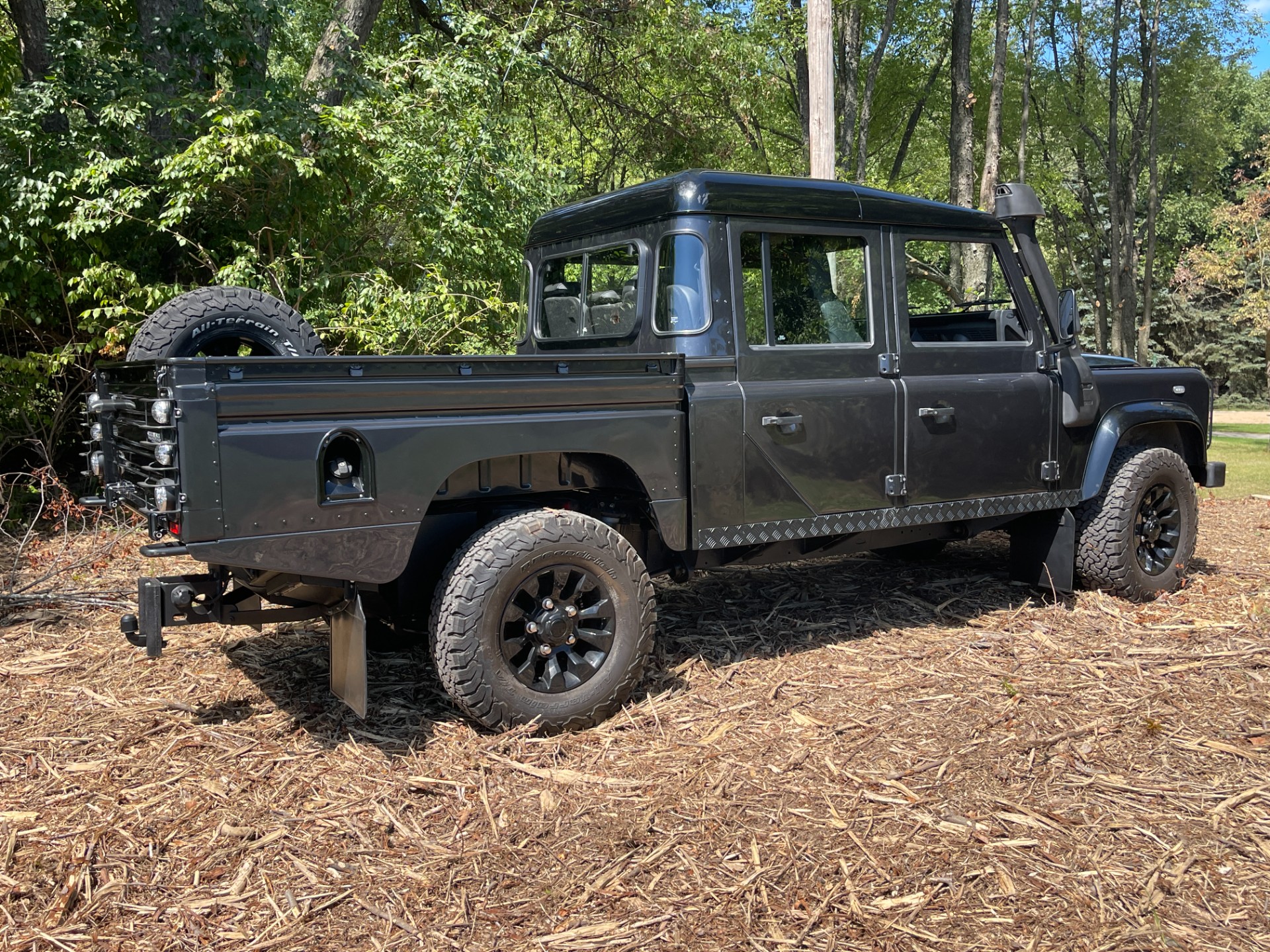 2000 Land Rover Defender 130 285