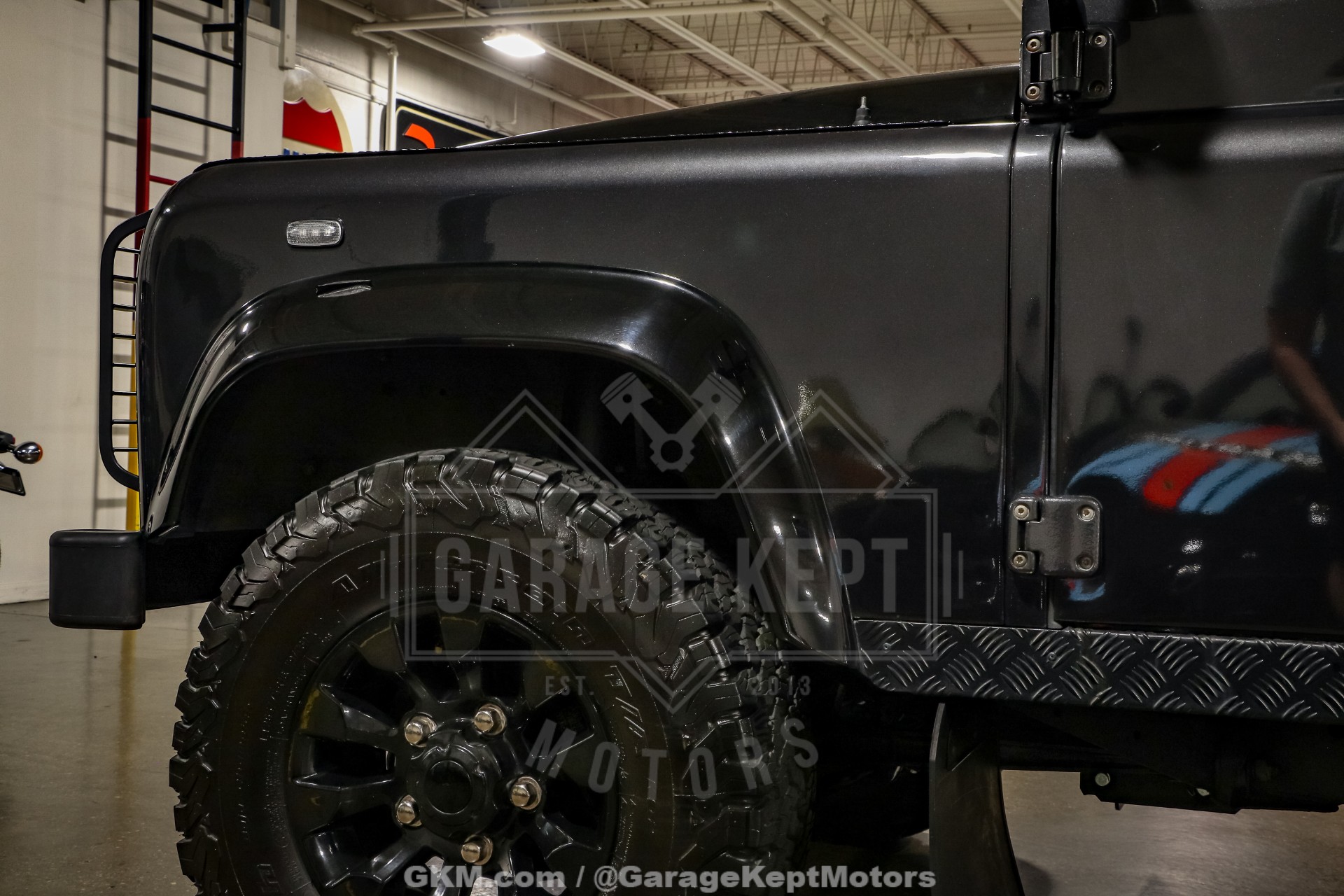2000 Land Rover Defender 130 42