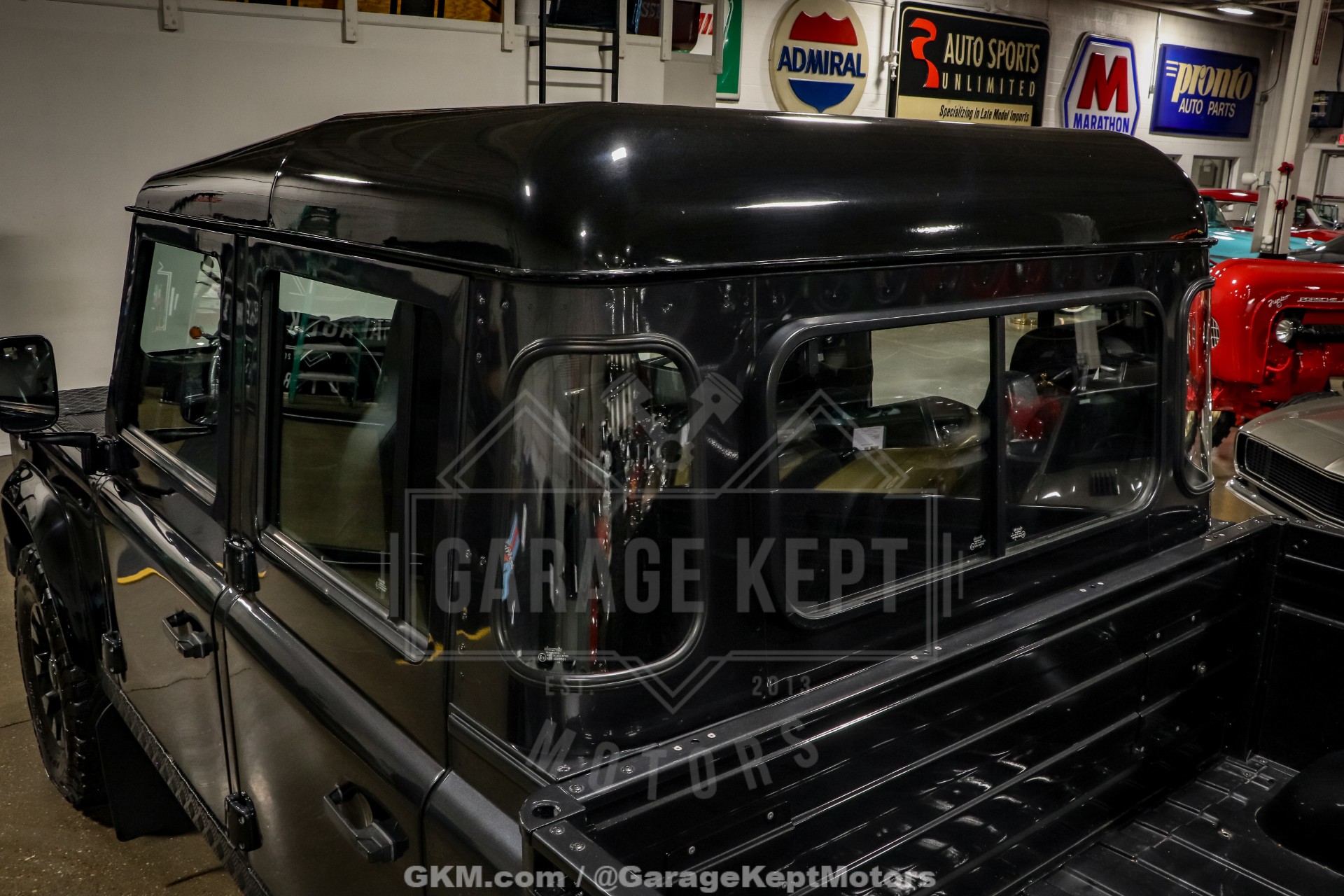 2000 Land Rover Defender 130 47