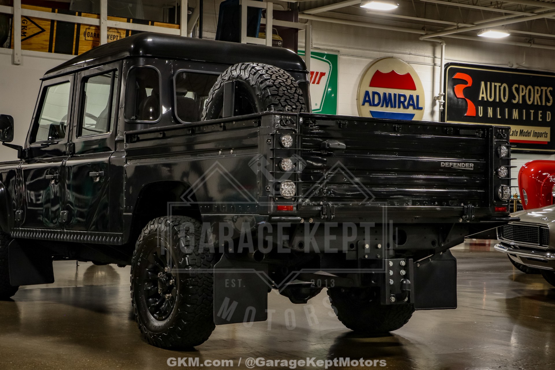 2000 Land Rover Defender 130 48