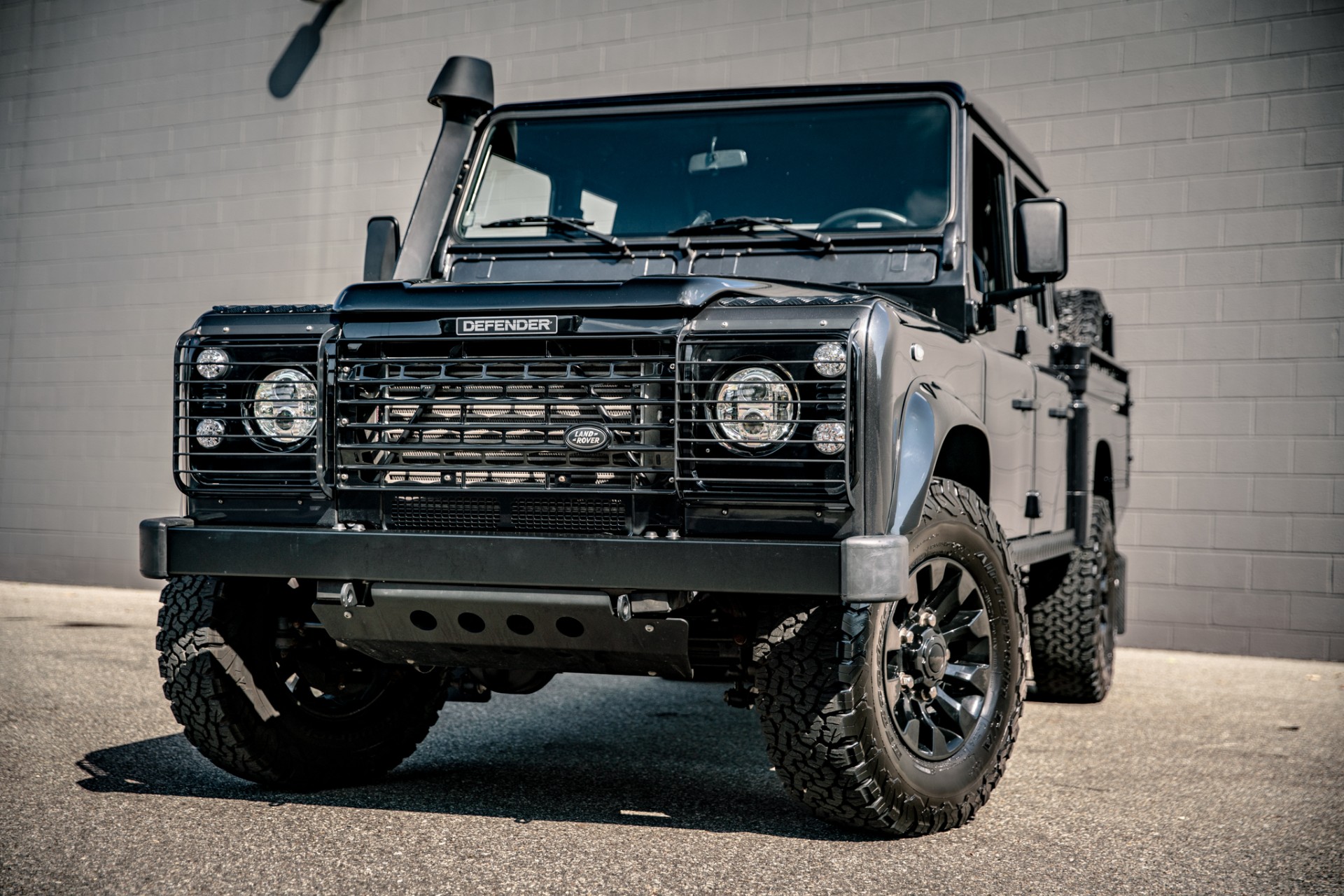 2000 Land Rover Defender 130 4