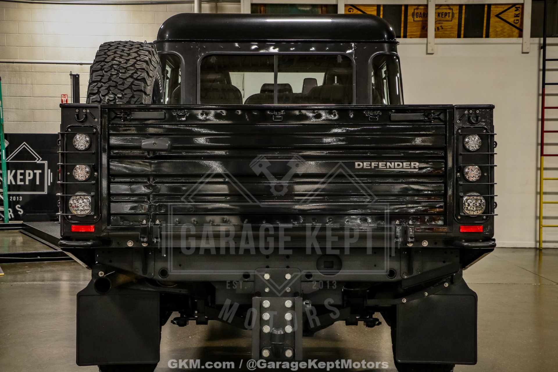2000 Land Rover Defender 130 51