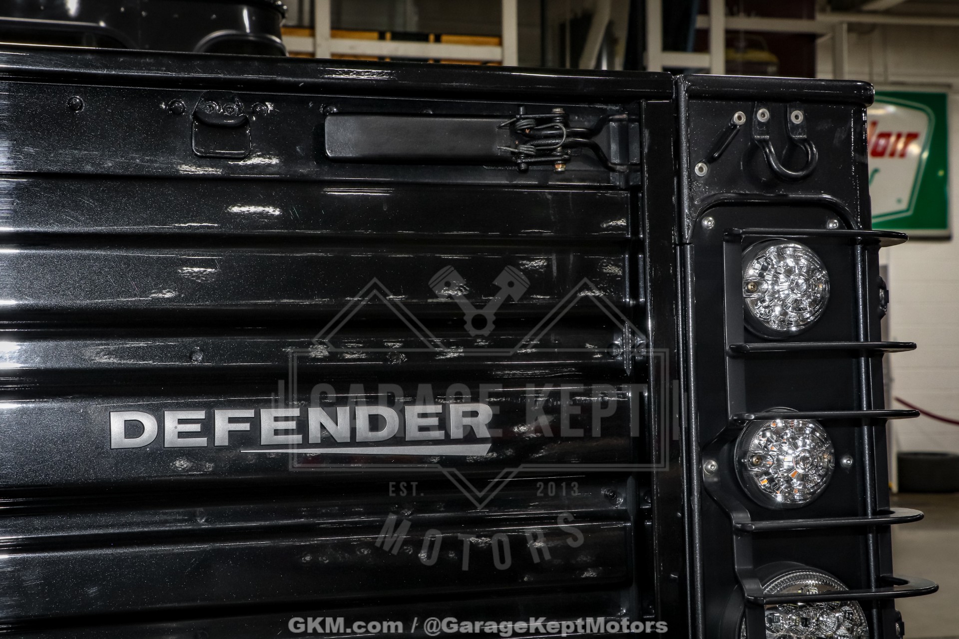 2000 Land Rover Defender 130 55