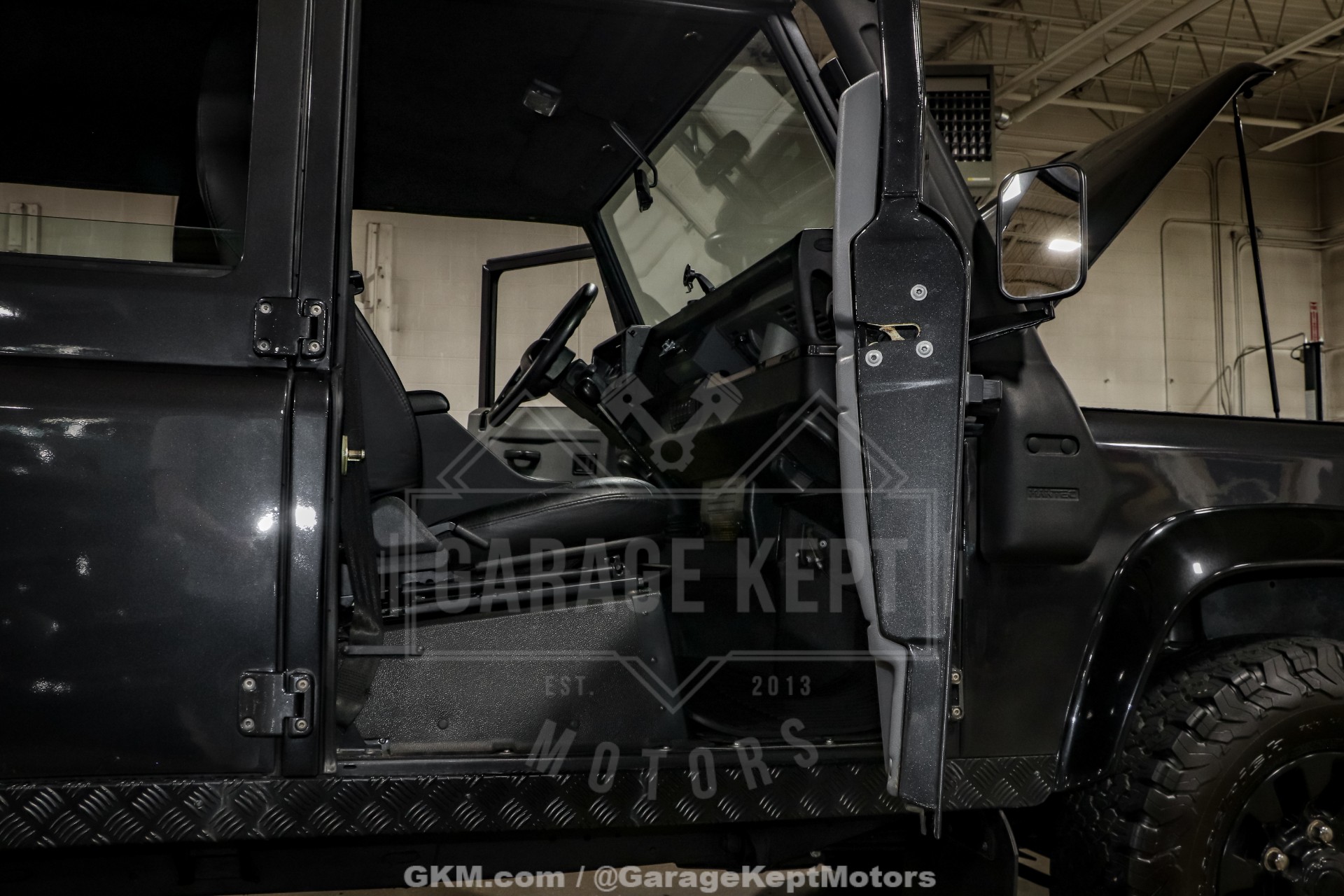 2000 Land Rover Defender 130 73