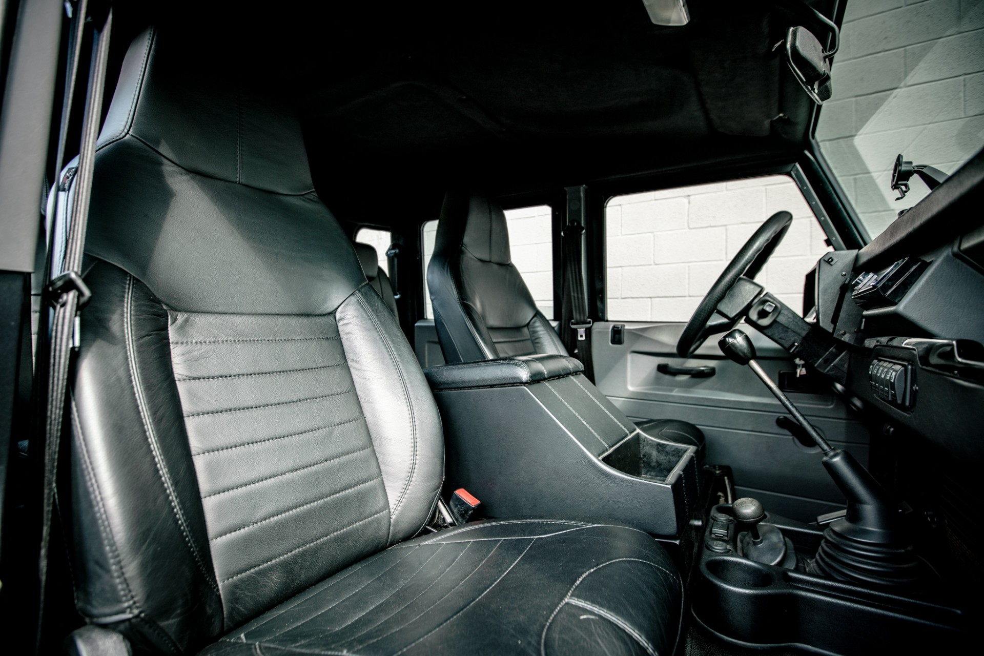 2000 Land Rover Defender 130 7