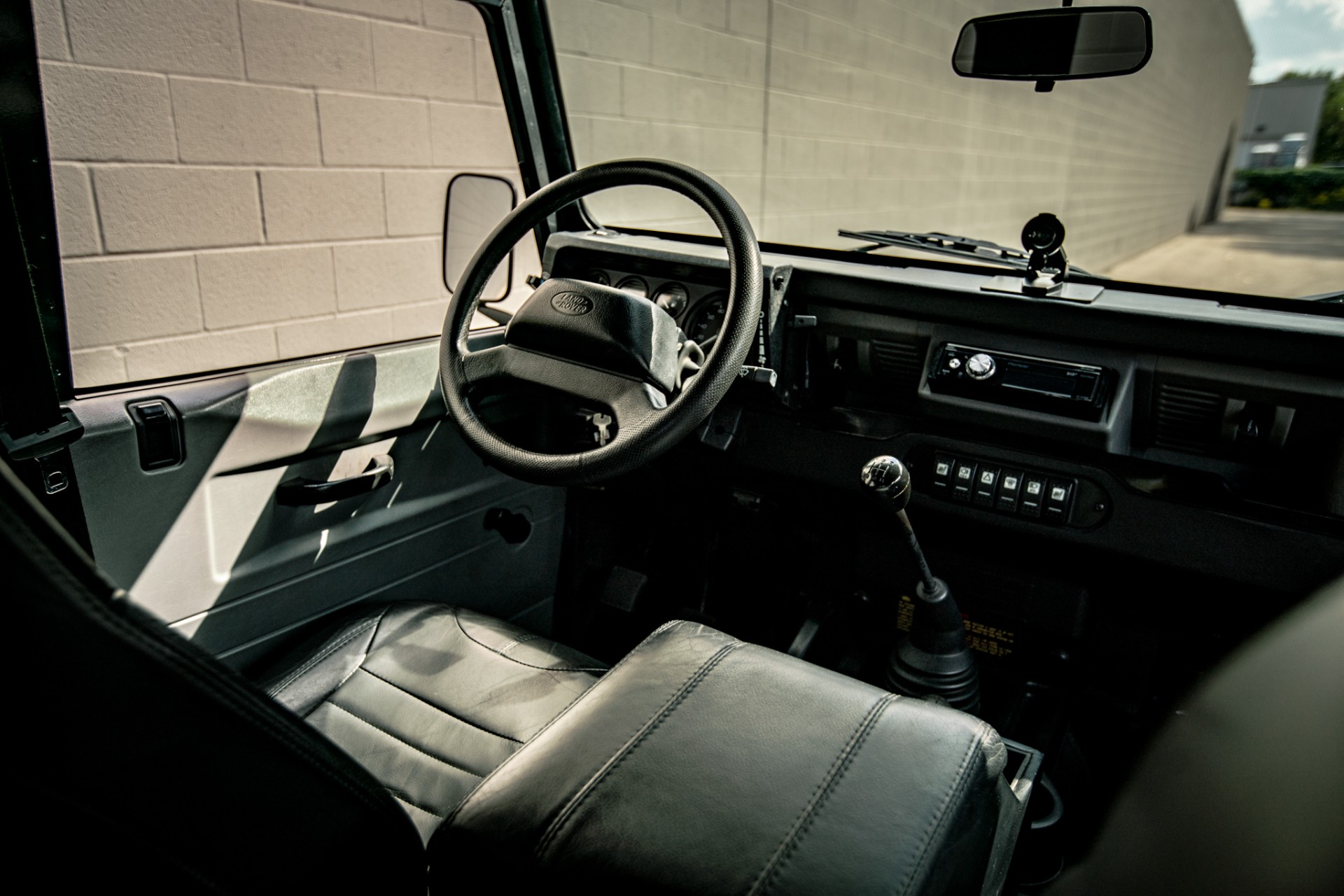 2000 Land Rover Defender 130 8