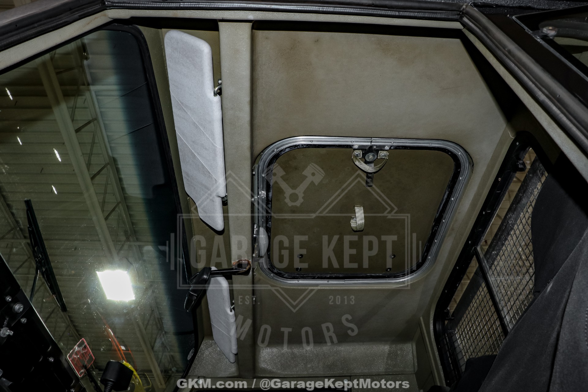 1989 Land Rover Defender 110 Perentie 6x6 105