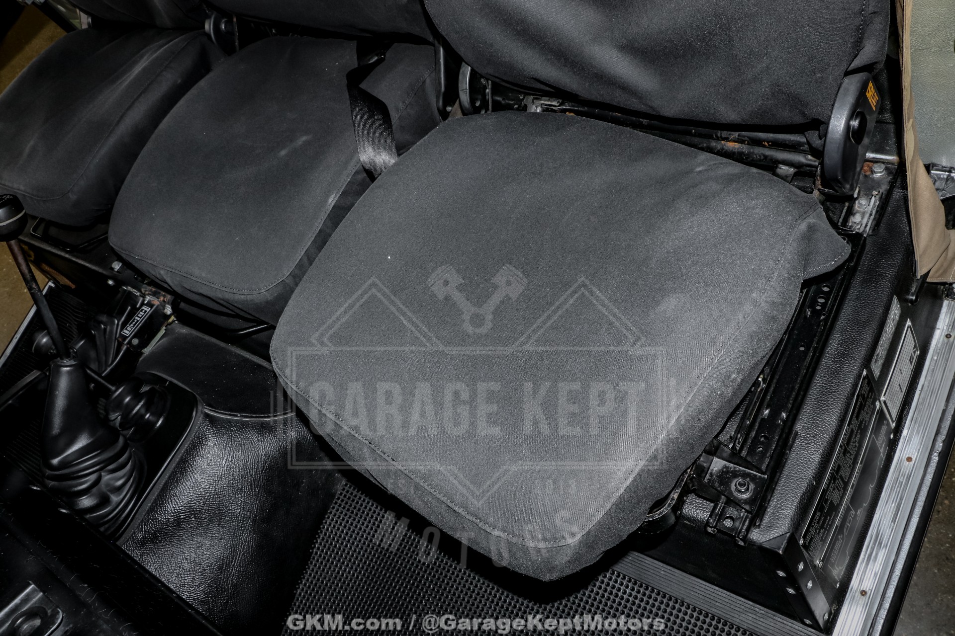 1989 Land Rover Defender 110 Perentie 6x6 108