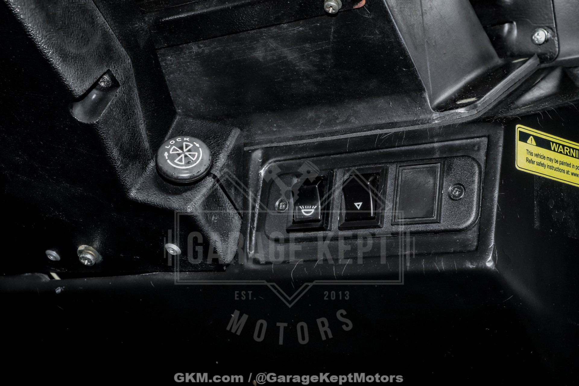 1989 Land Rover Defender 110 Perentie 6x6 115