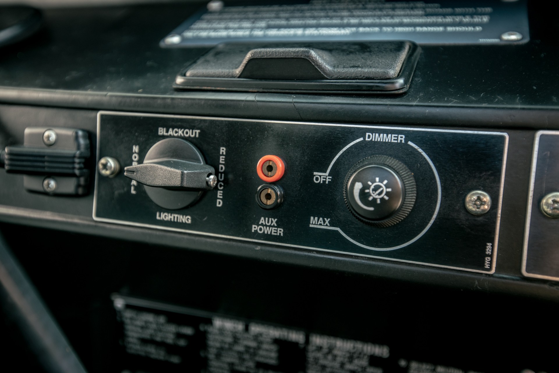 1989 Land Rover Defender 110 Perentie 6x6 12