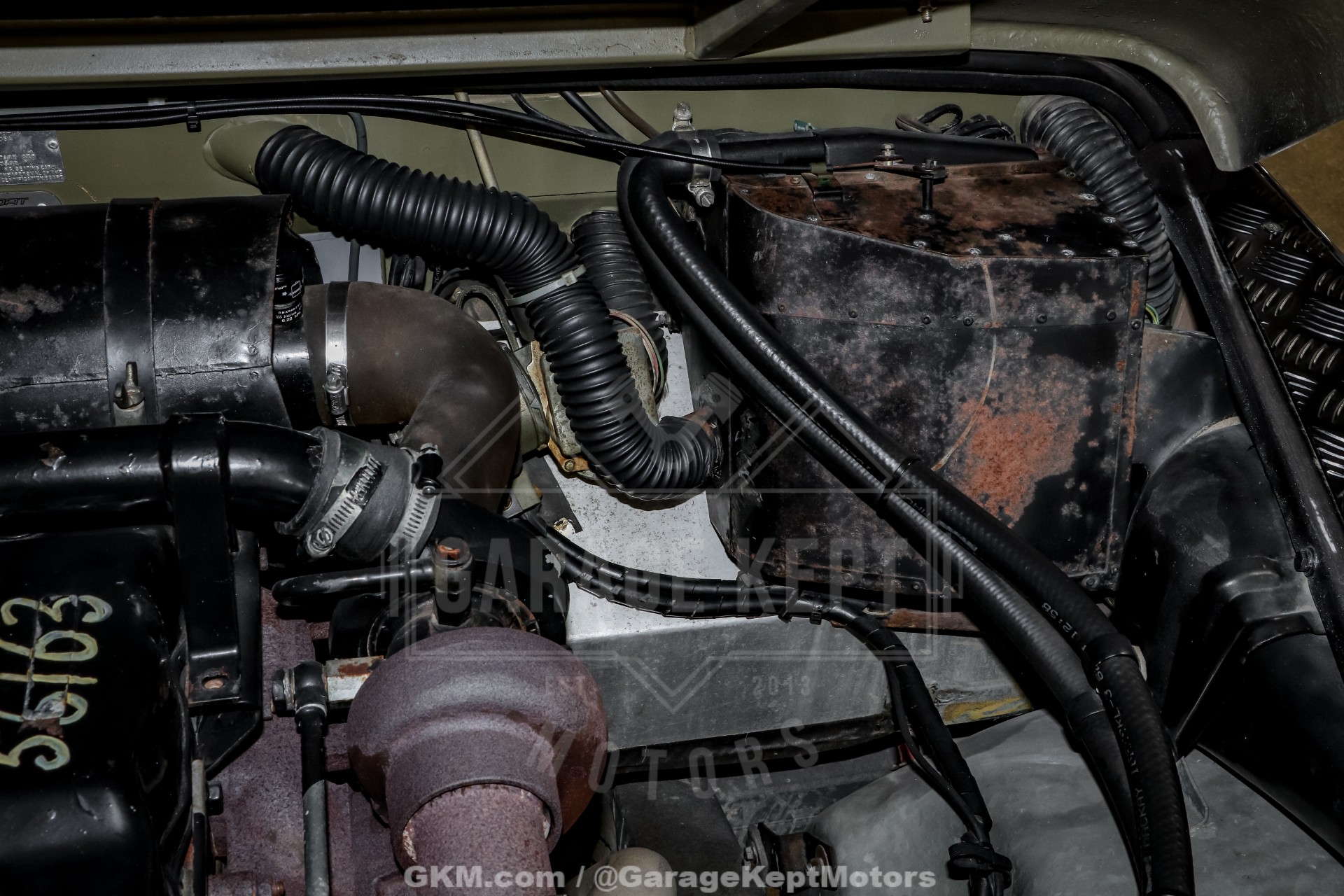 1989 Land Rover Defender 110 Perentie 6x6 135