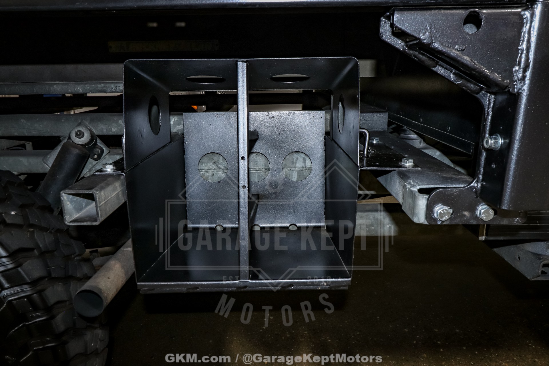 1989 Land Rover Defender 110 Perentie 6x6 165