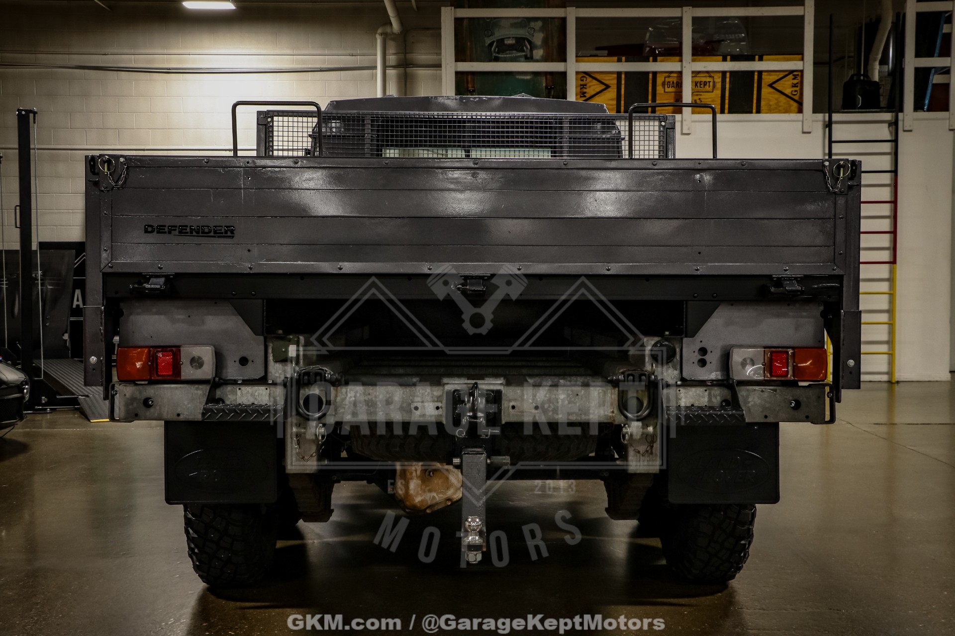 1989 Land Rover Defender 110 Perentie 6x6 53