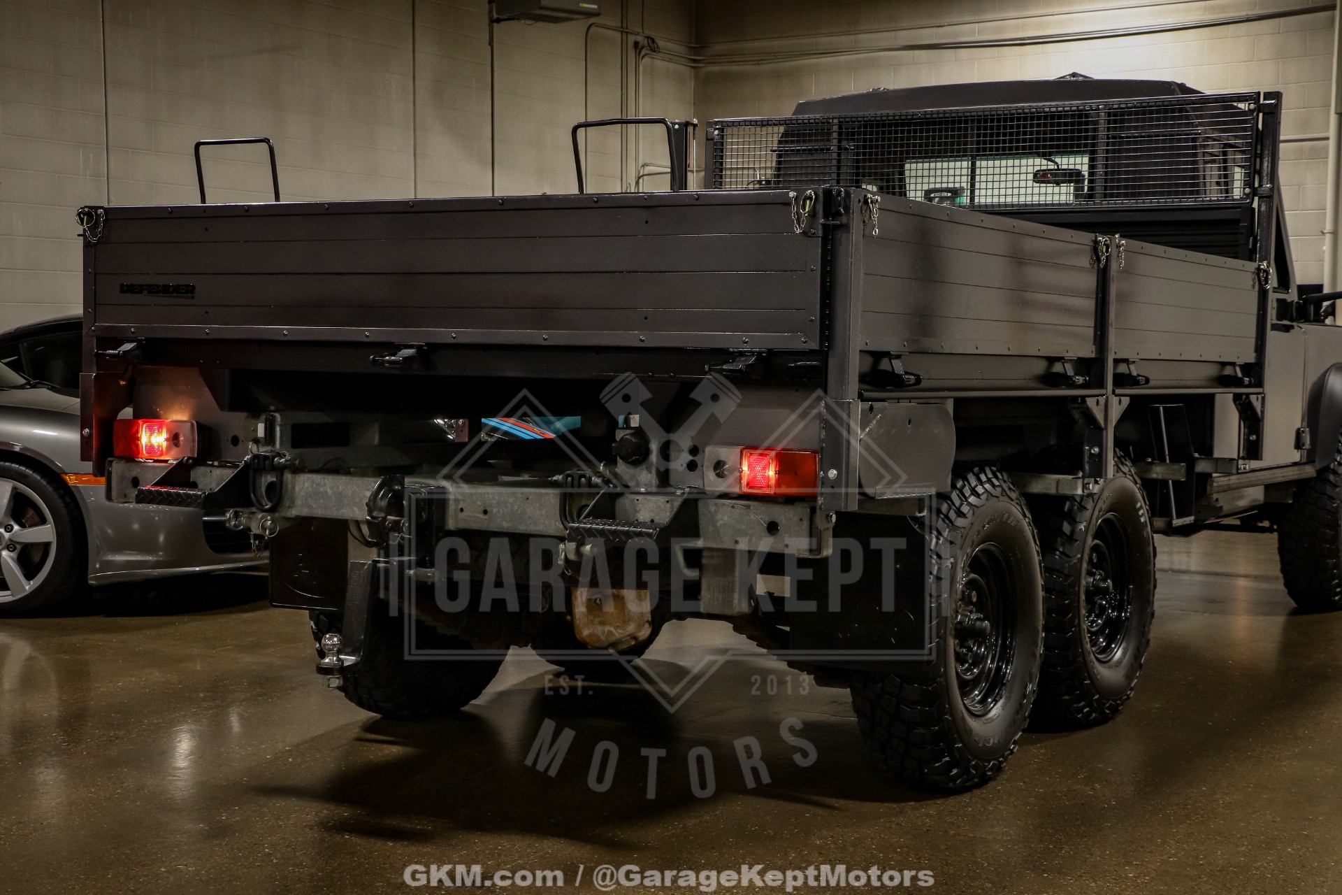 1989 Land Rover Defender 110 Perentie 6x6 55