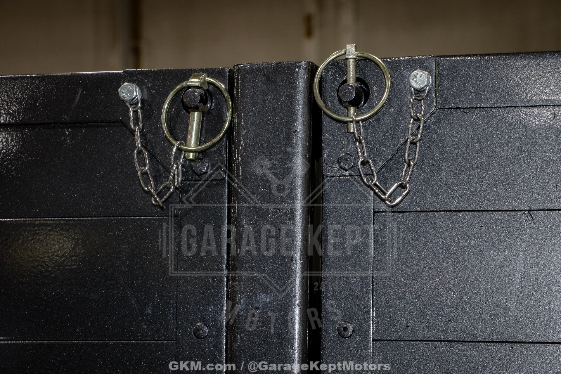 1989 Land Rover Defender 110 Perentie 6x6 70