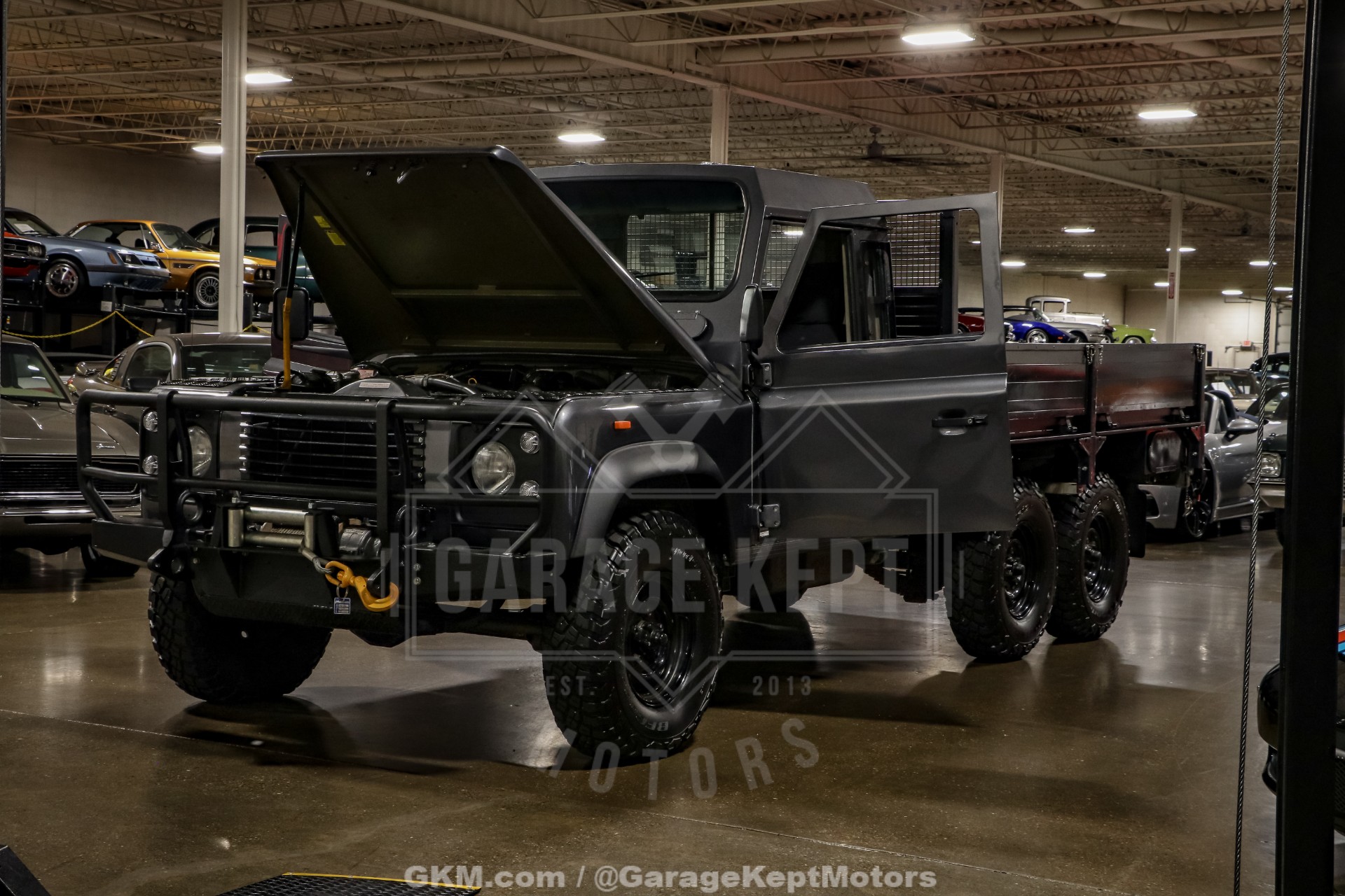 1989 Land Rover Defender 110 Perentie 6x6 72