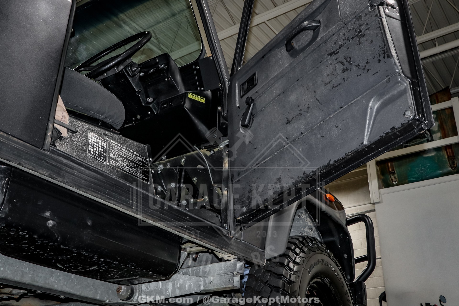 1989 Land Rover Defender 110 Perentie 6x6 77