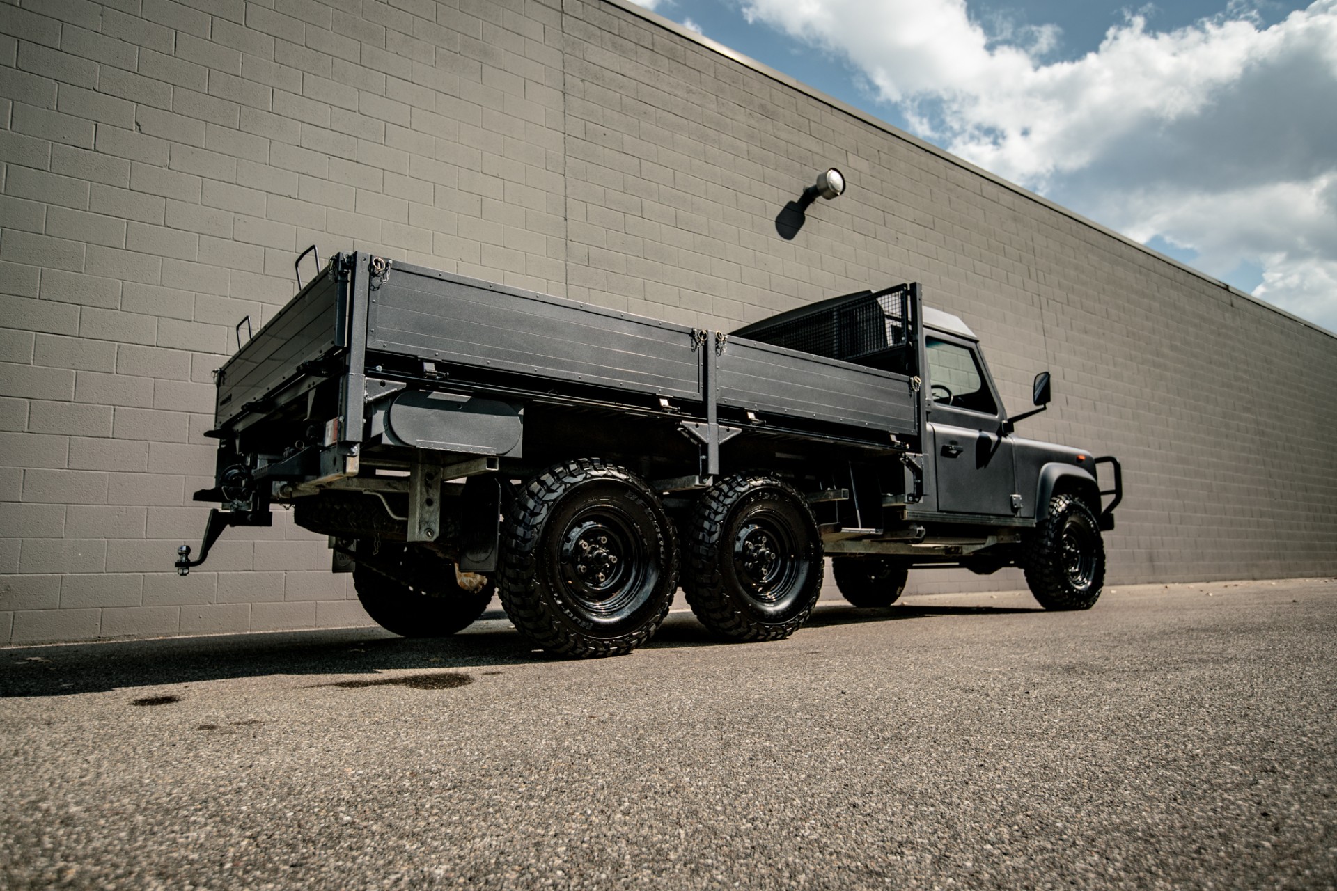 1989 Land Rover Defender 110 Perentie 6x6 7