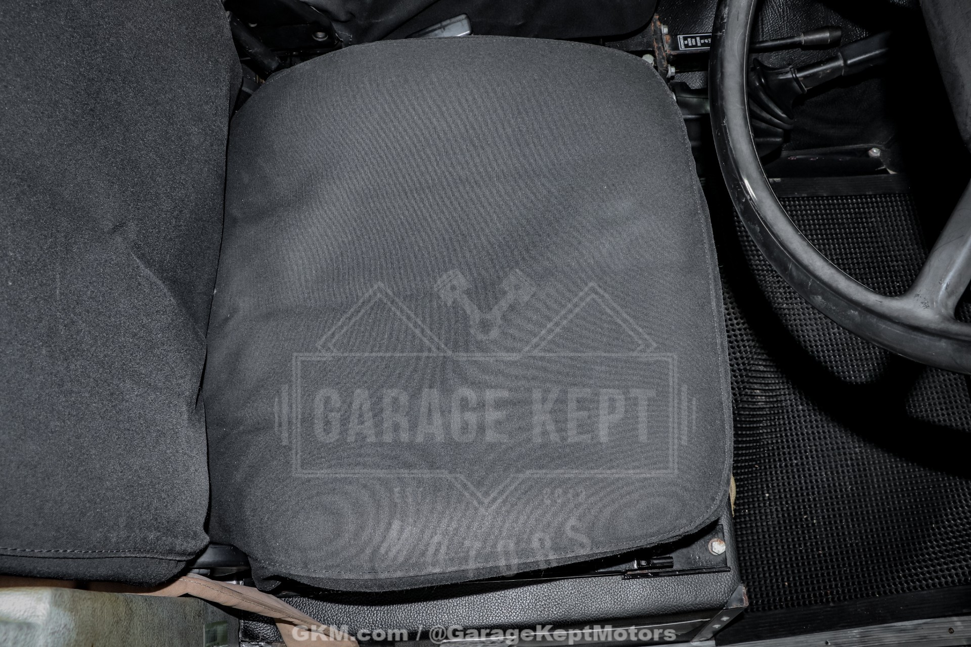 1989 Land Rover Defender 110 Perentie 6x6 83