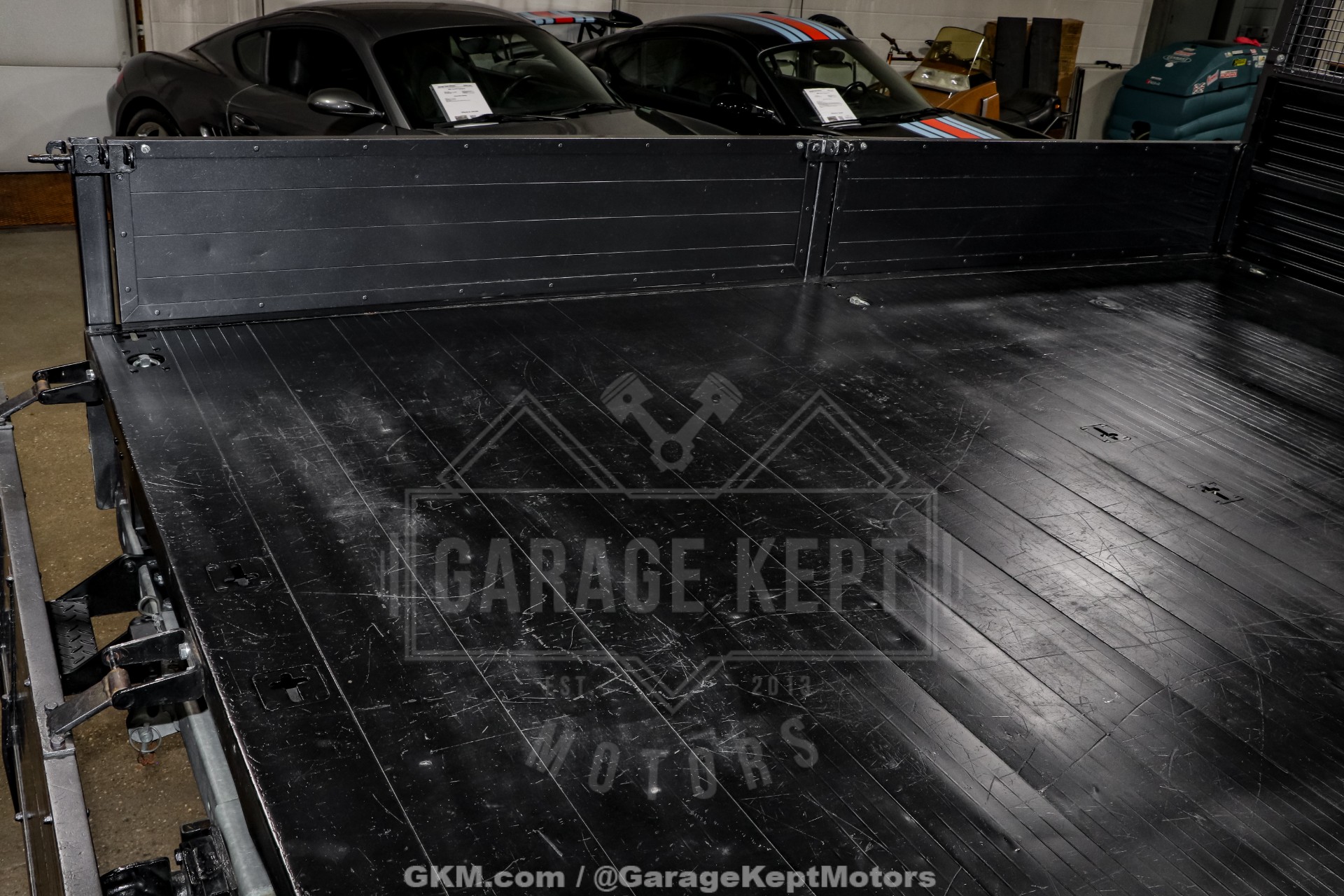 1989 Land Rover Defender 110 Perentie 6x6 85