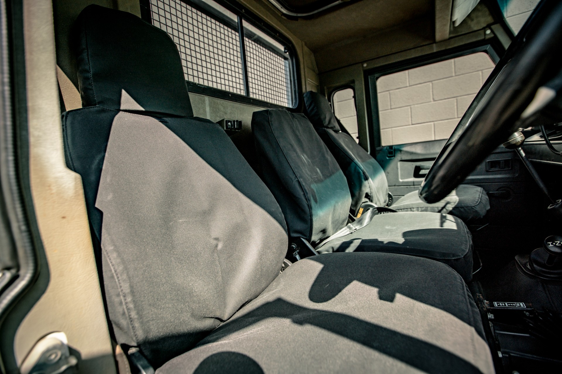 1989 Land Rover Defender 110 Perentie 6x6 8