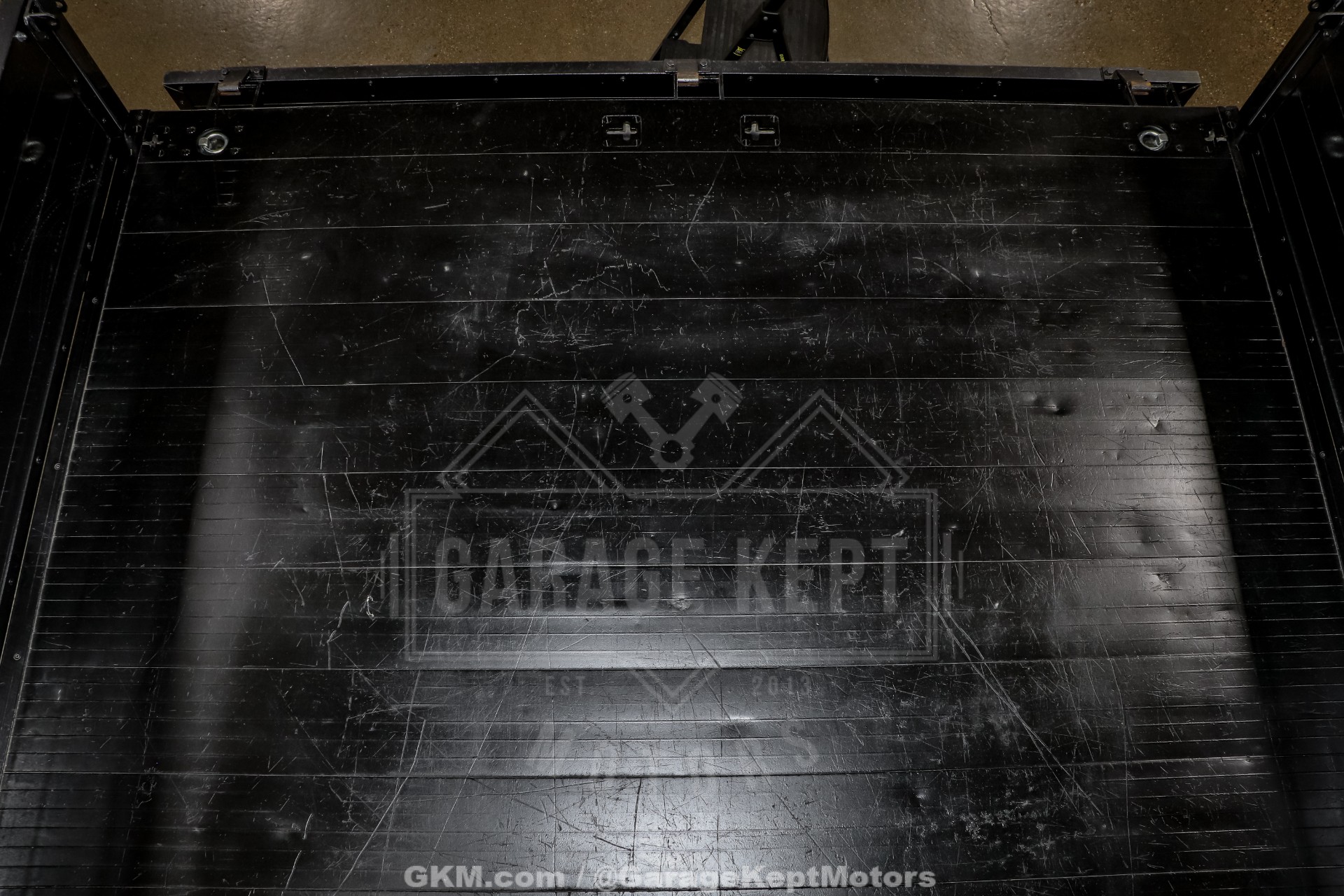 1989 Land Rover Defender 110 Perentie 6x6 94