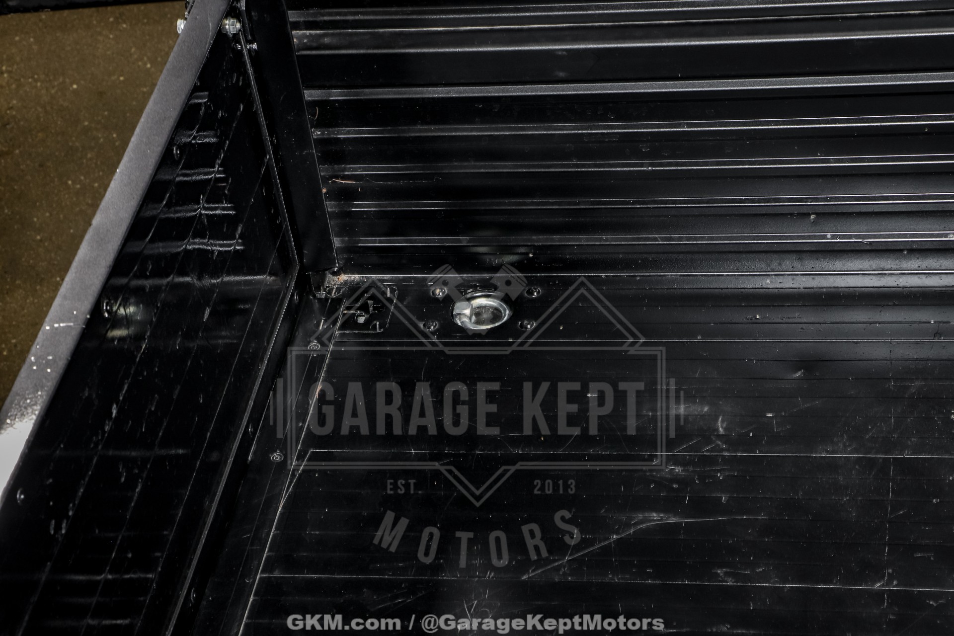 1989 Land Rover Defender 110 Perentie 6x6 96